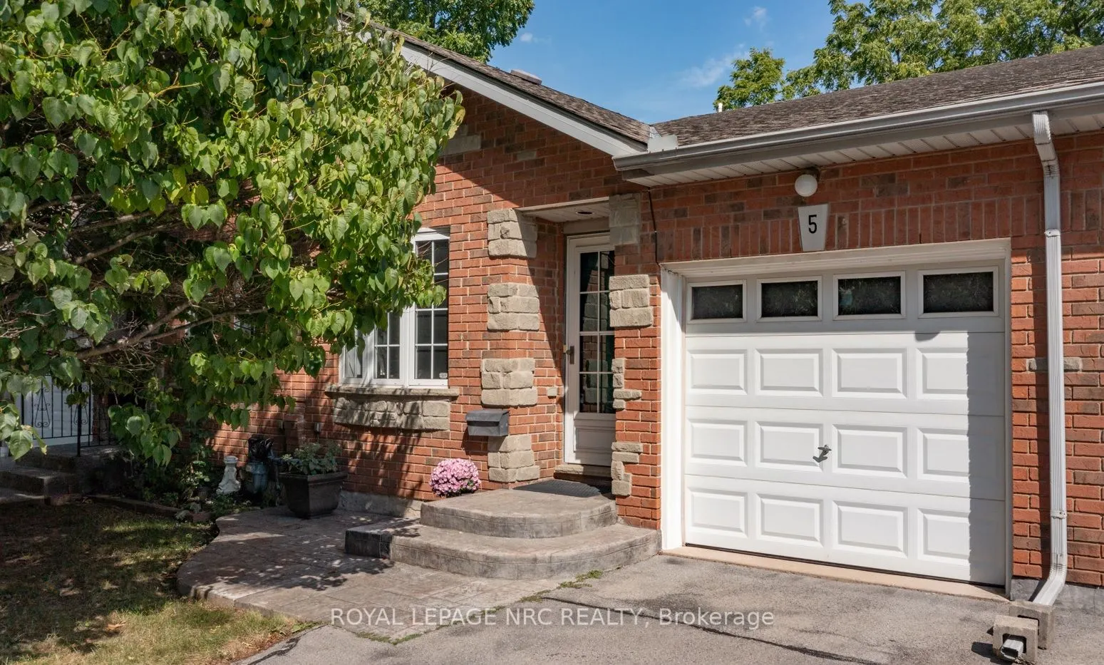 5 Kinsman Court