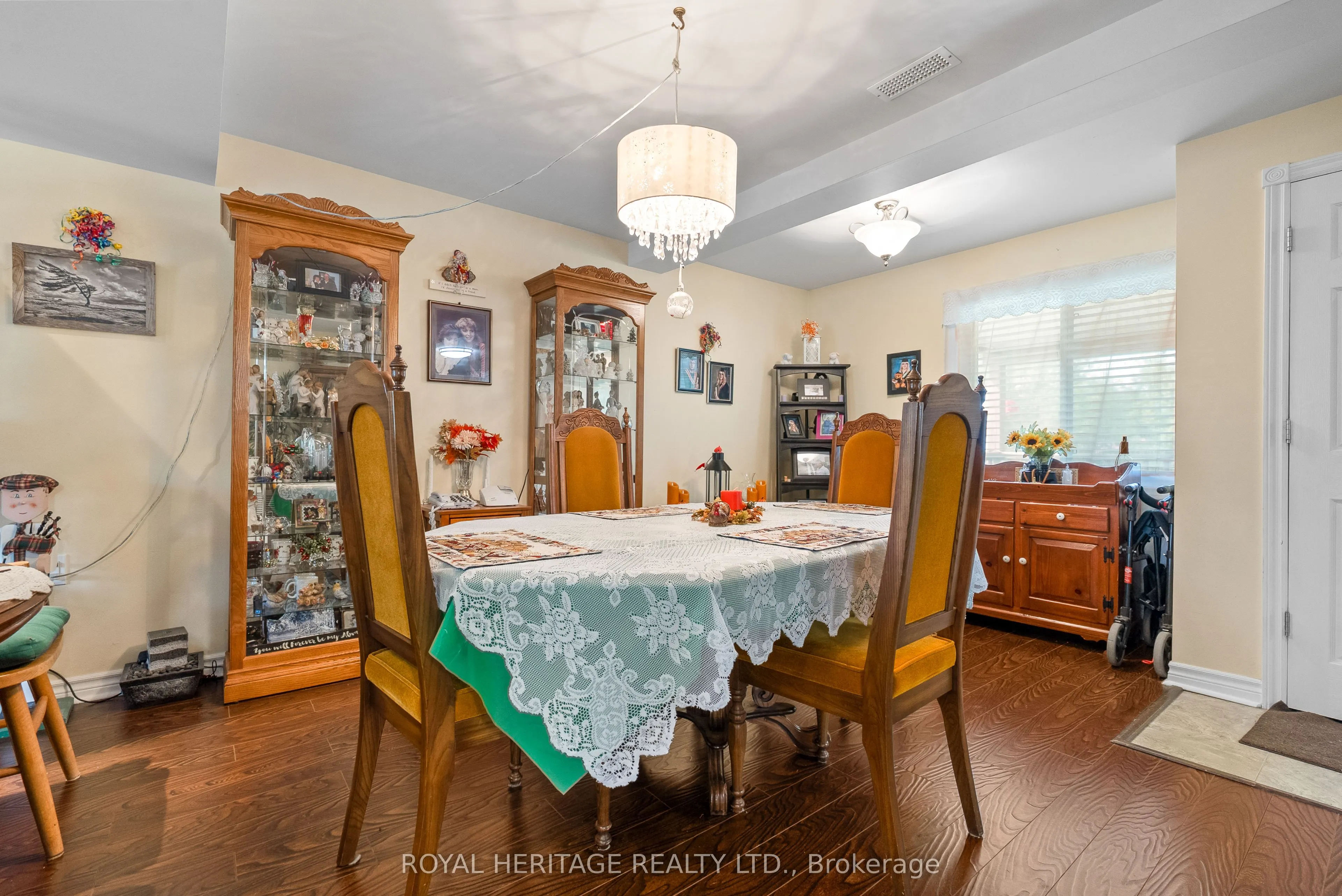 26 Robinson Avenue
