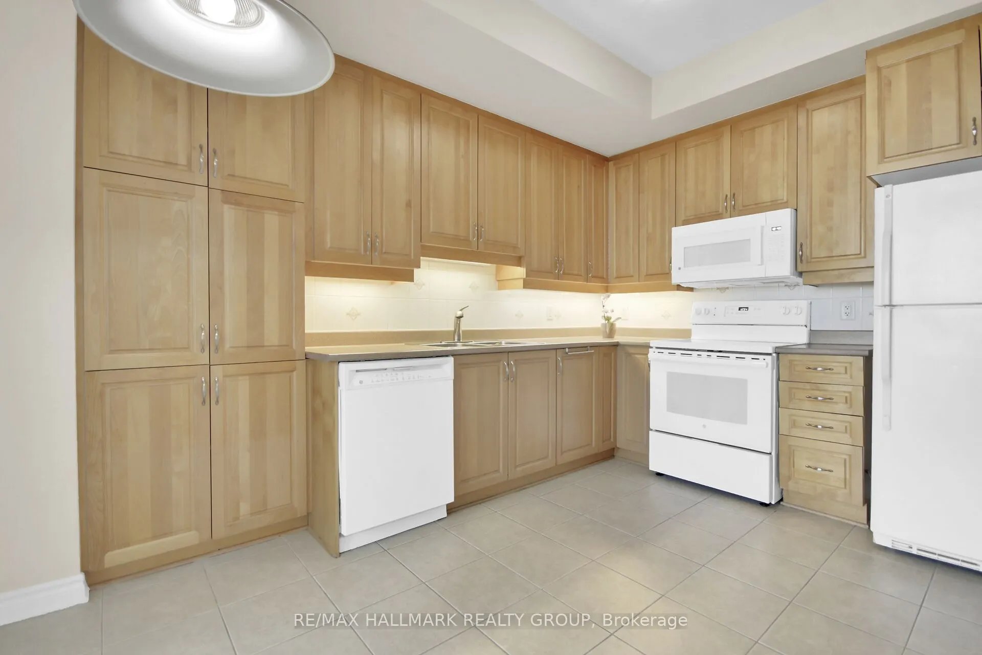 136 Darlington Private, #608