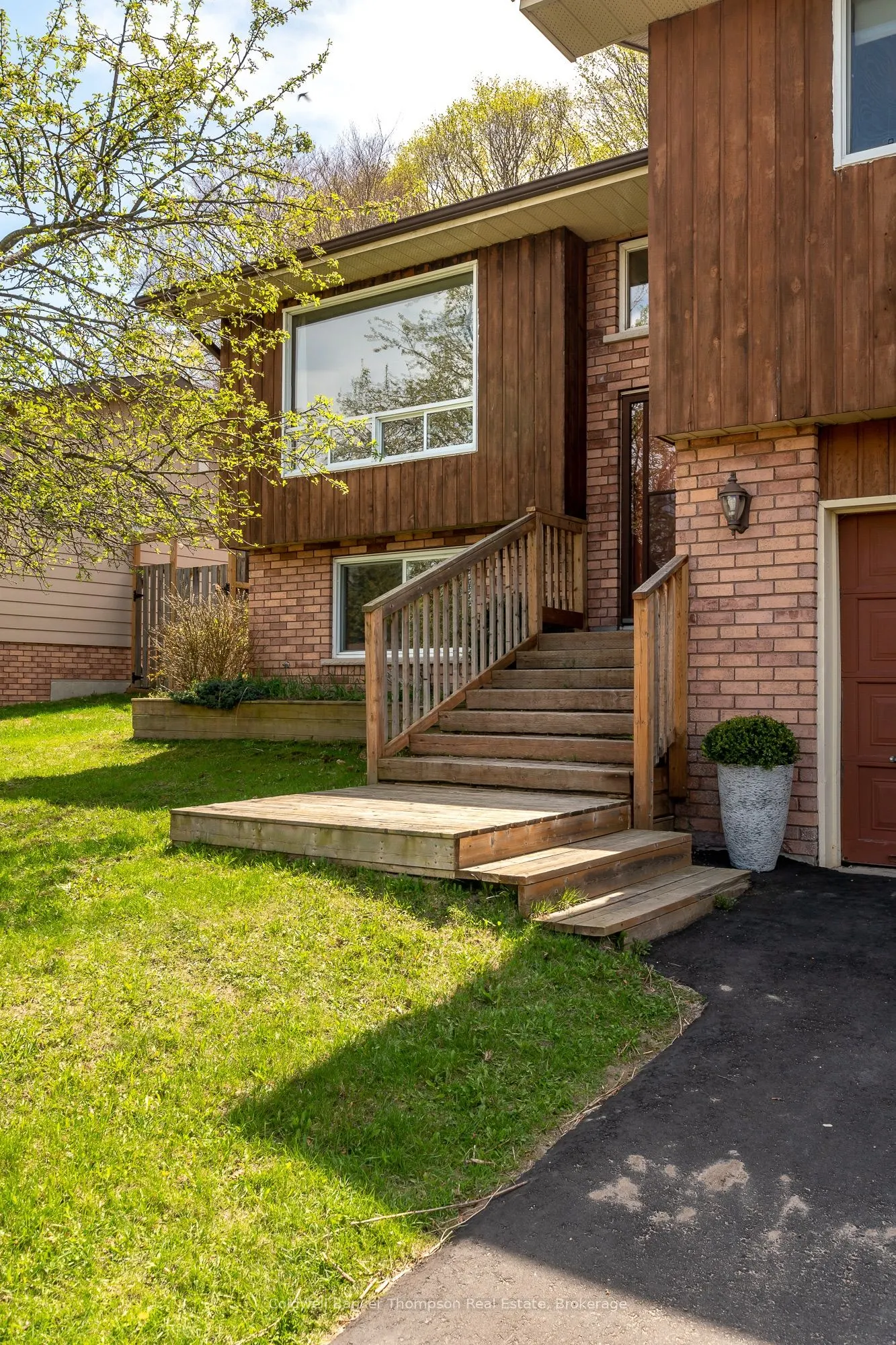 20 Southdale Drive