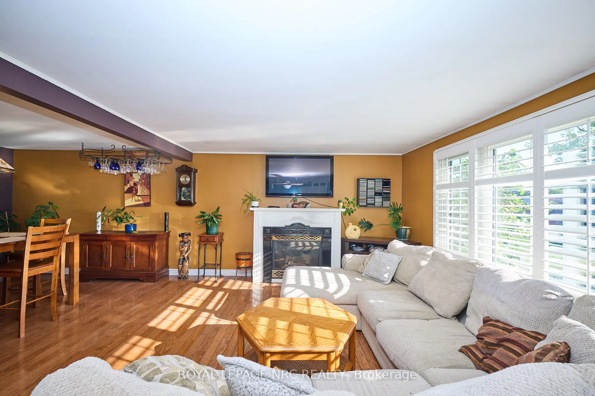 489 Lakeside Road