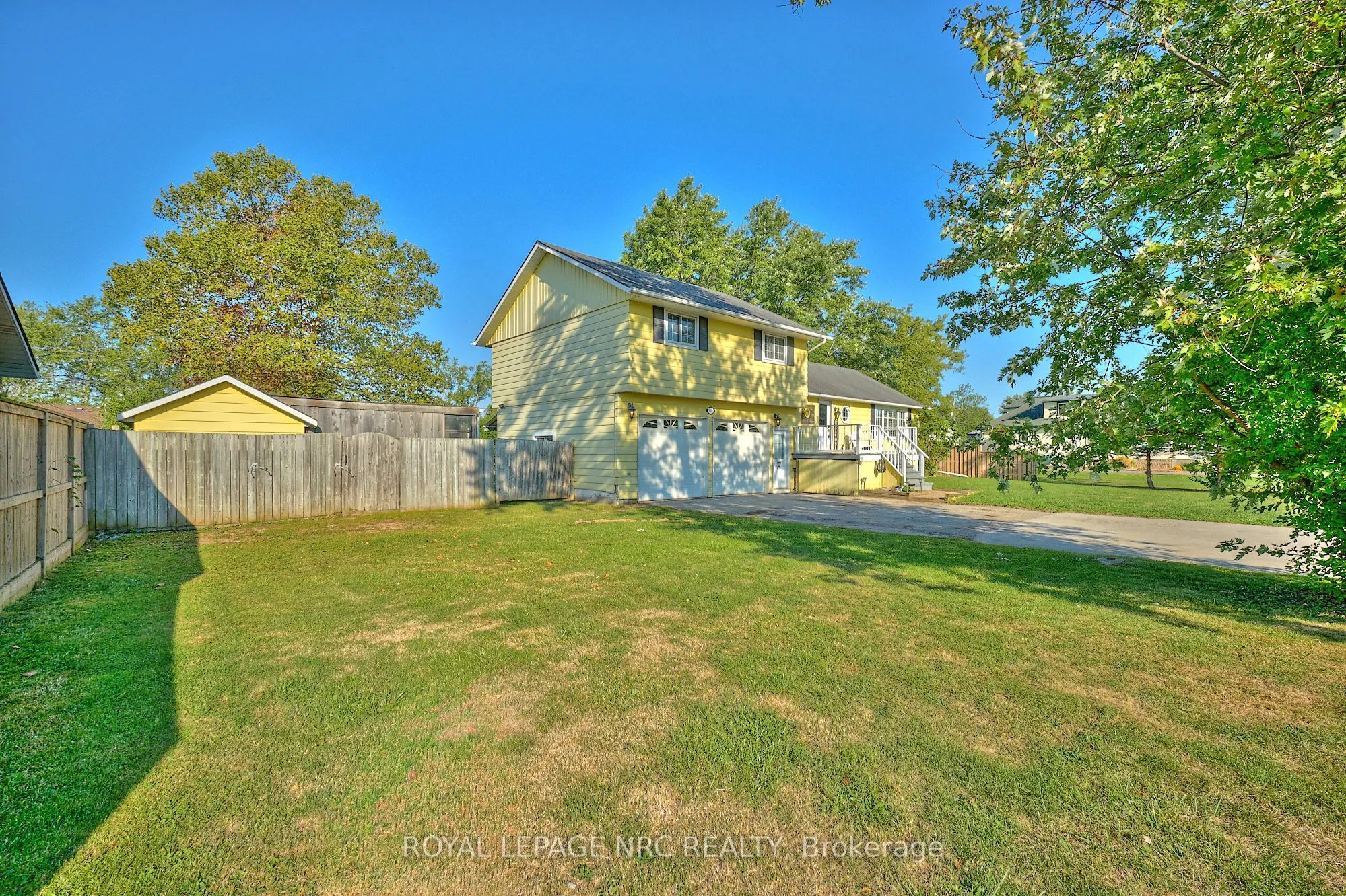 489 Lakeside Road