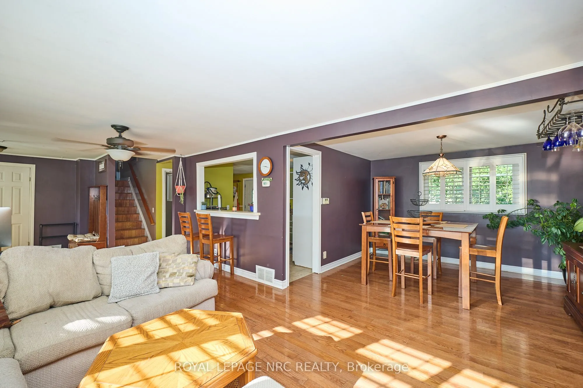 489 Lakeside Road