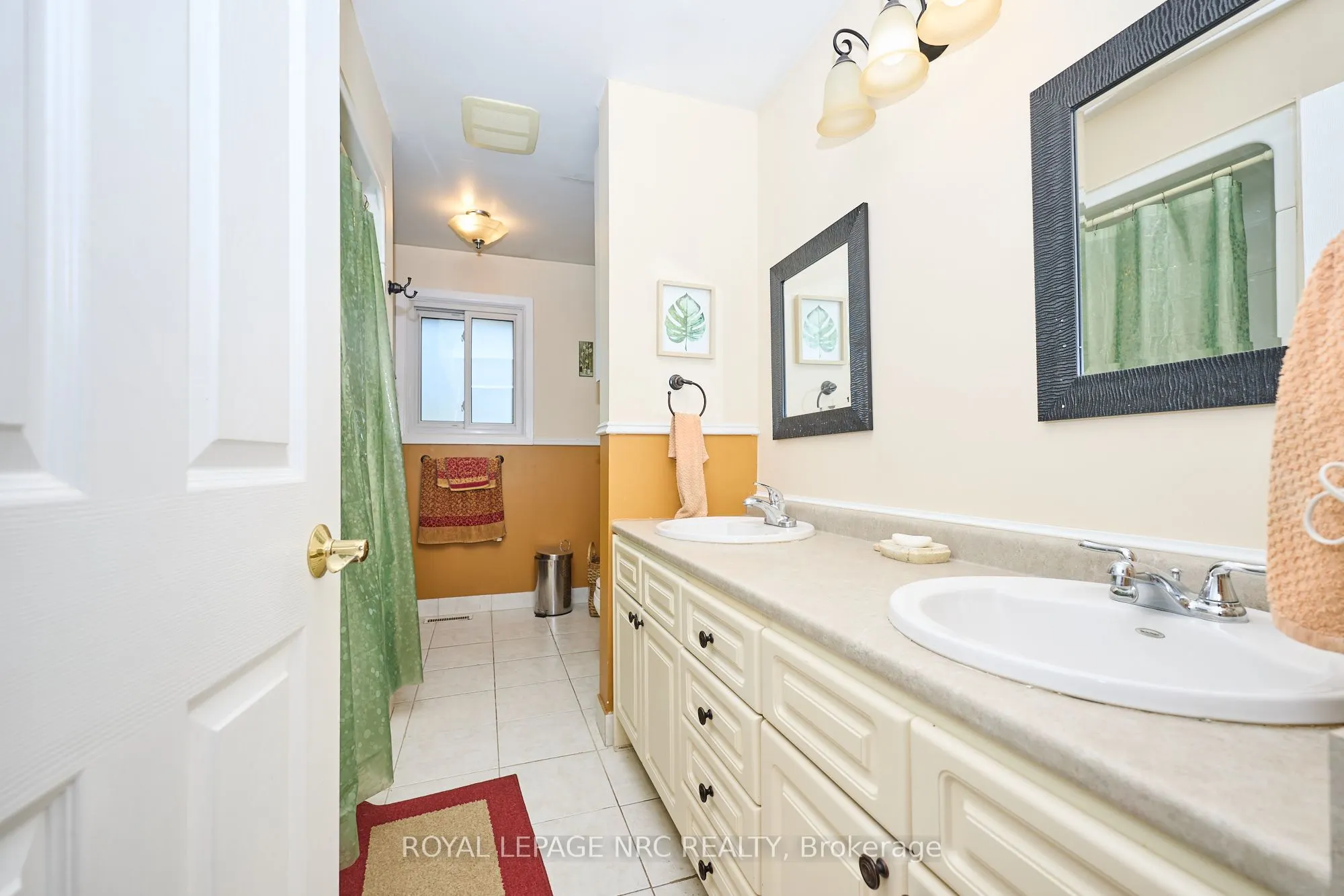 489 Lakeside Road