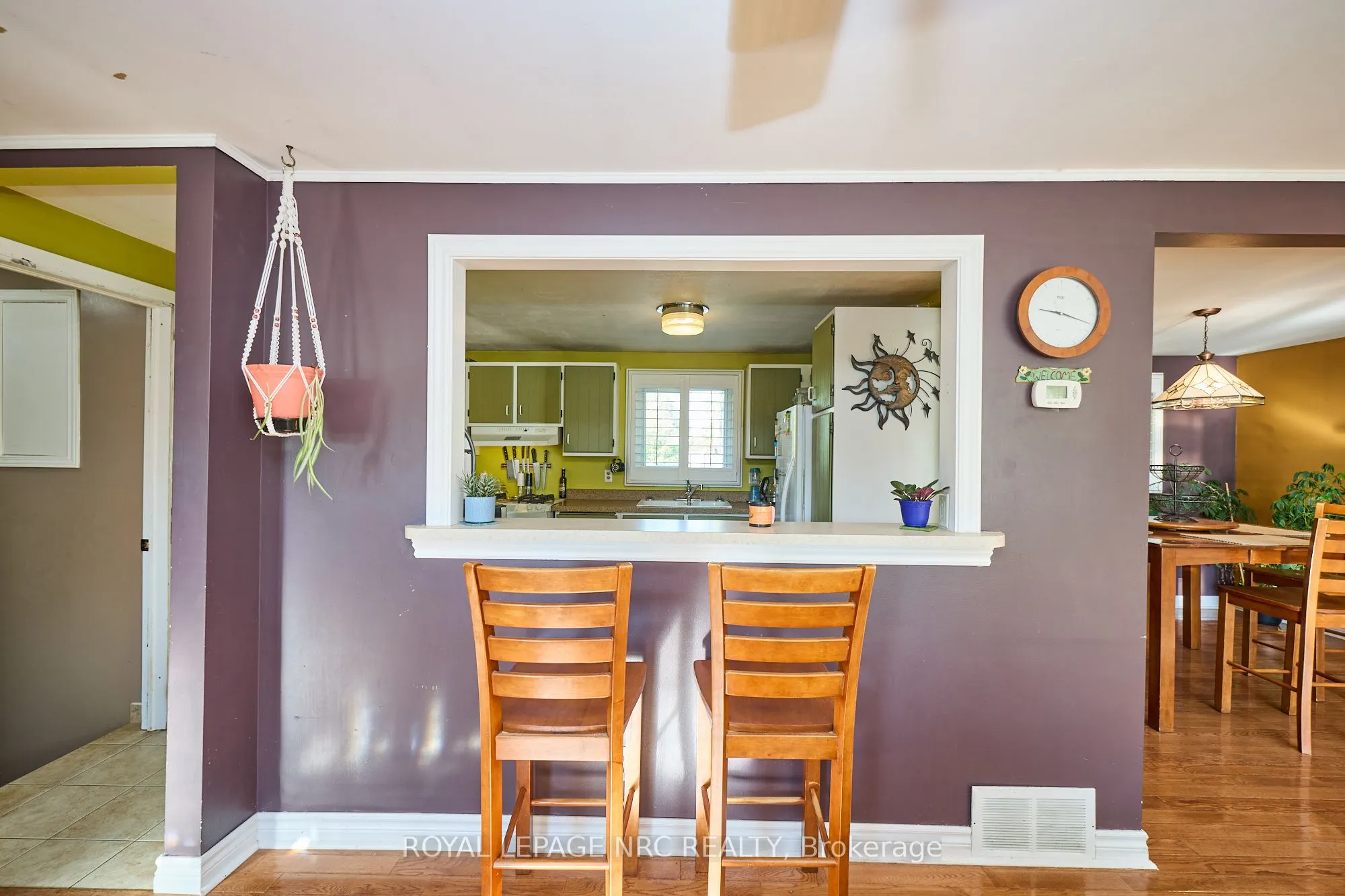 489 Lakeside Road