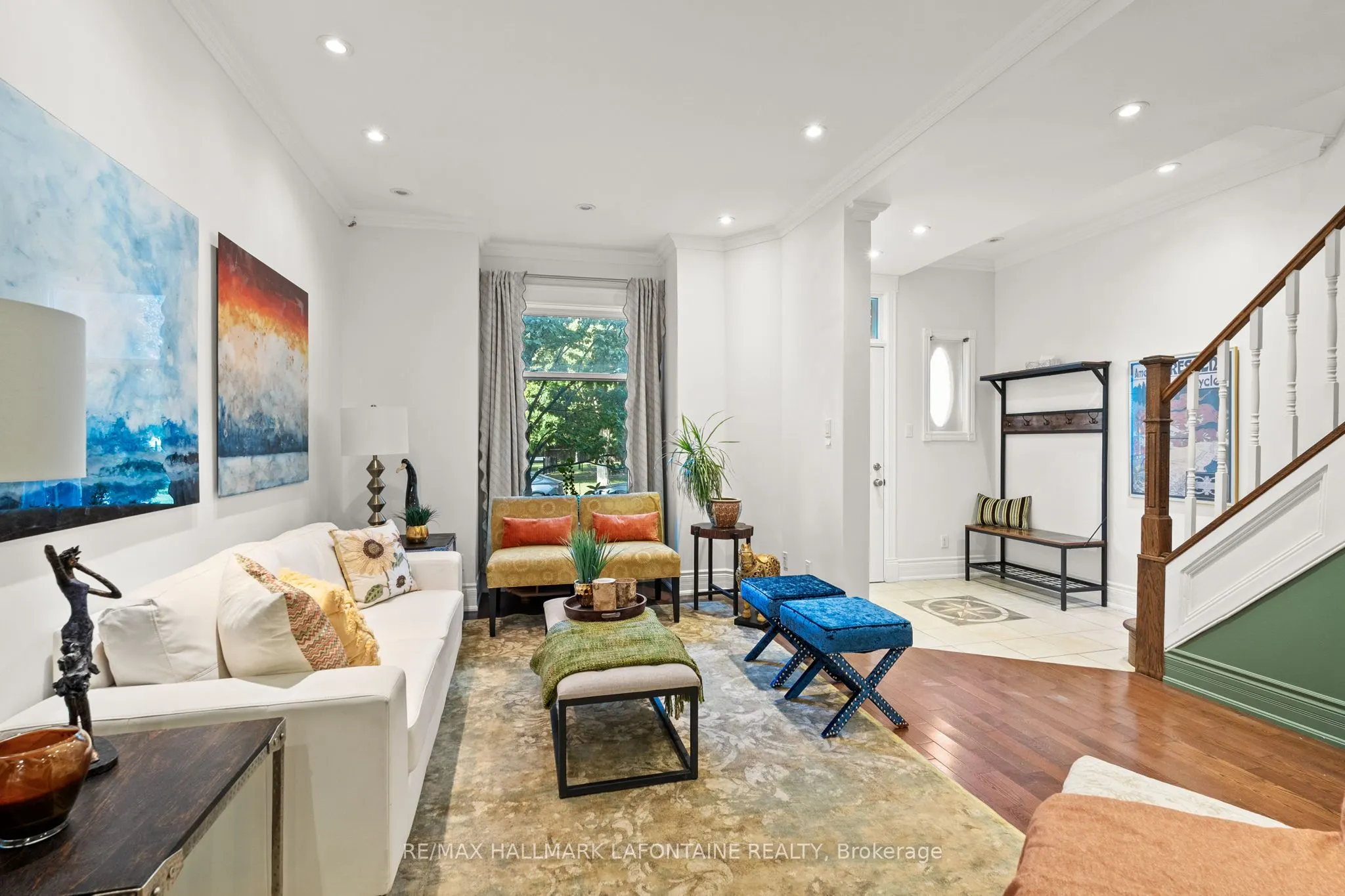 13 Cathcart Square