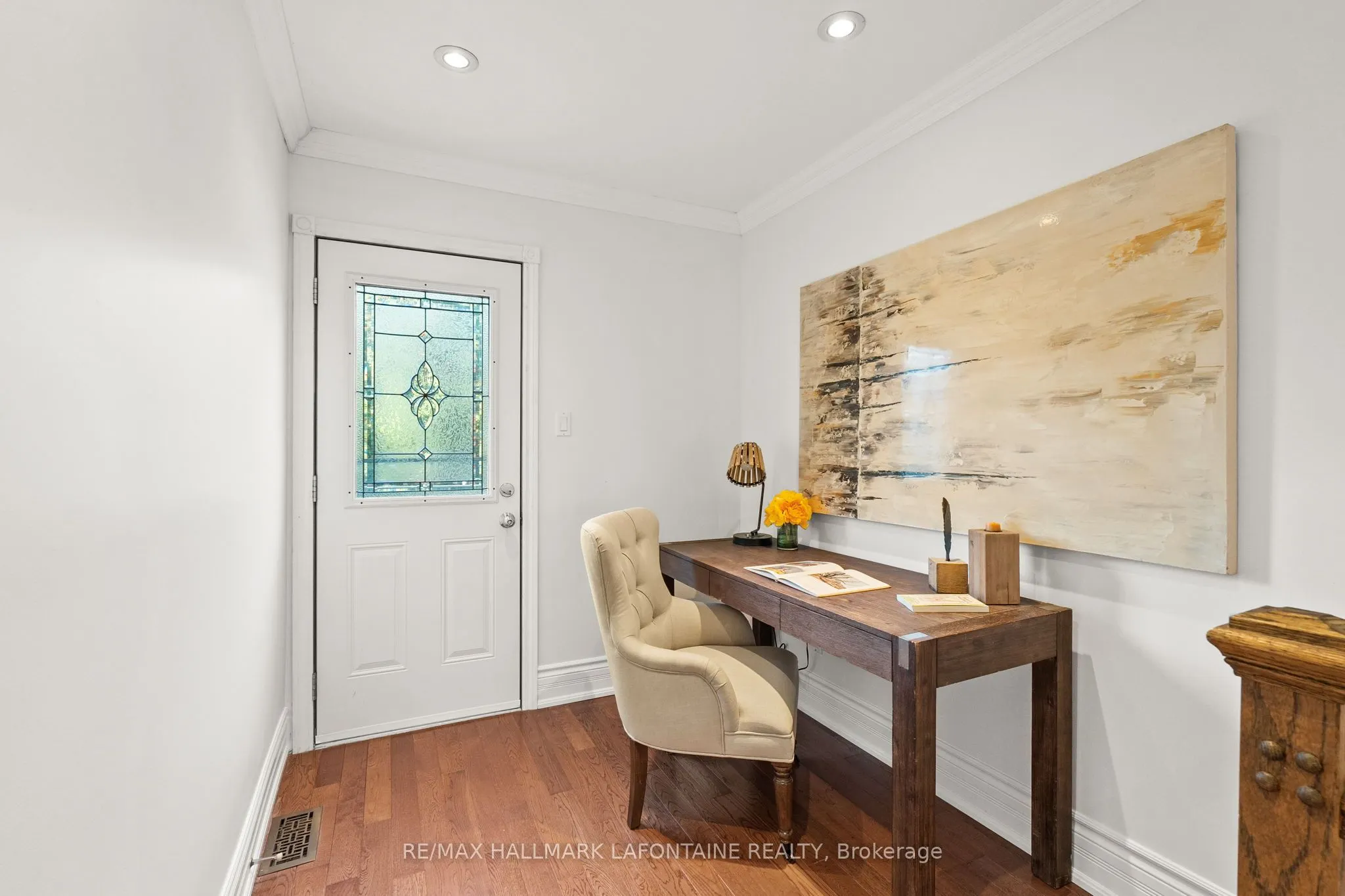 13 Cathcart Square