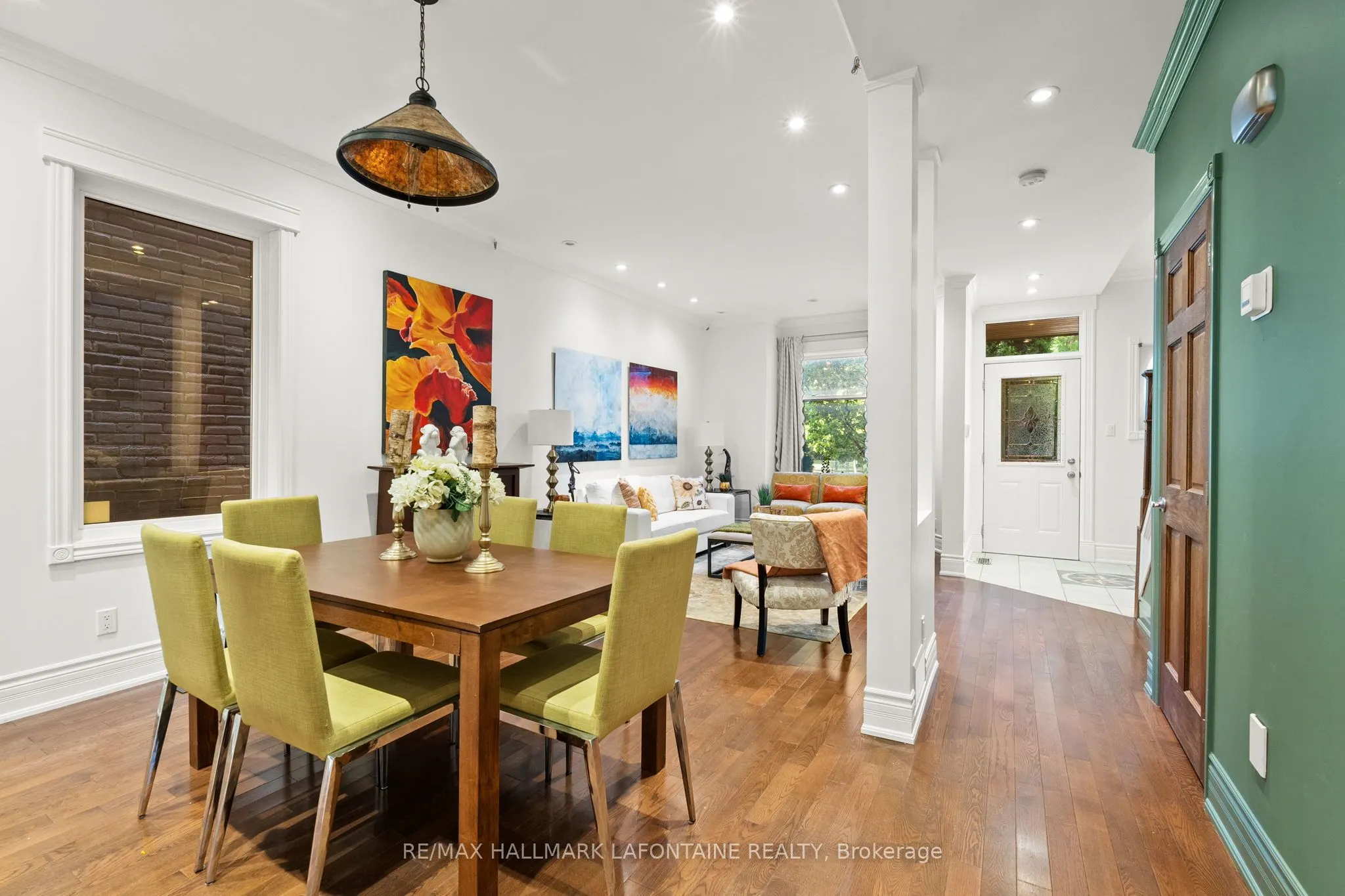 13 Cathcart Square
