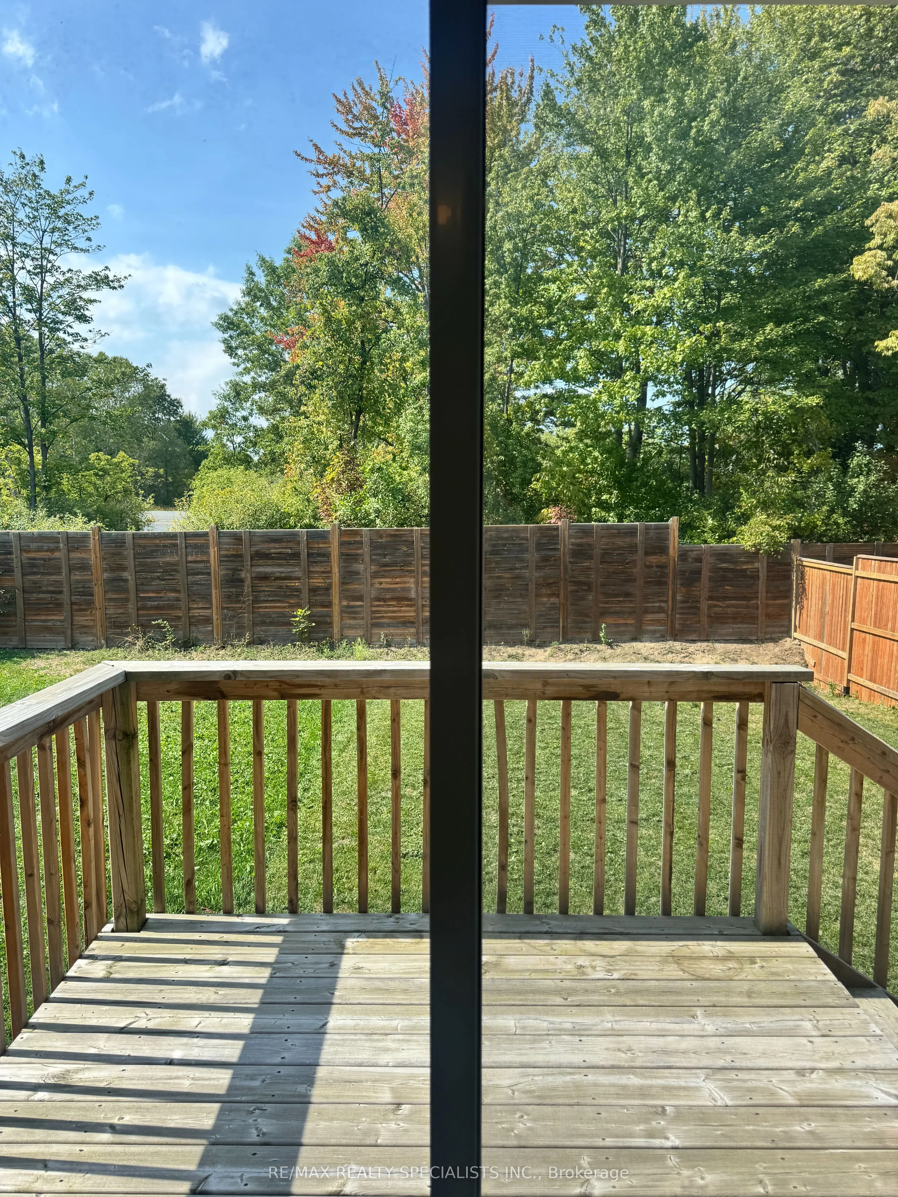 122 Esther Crescent