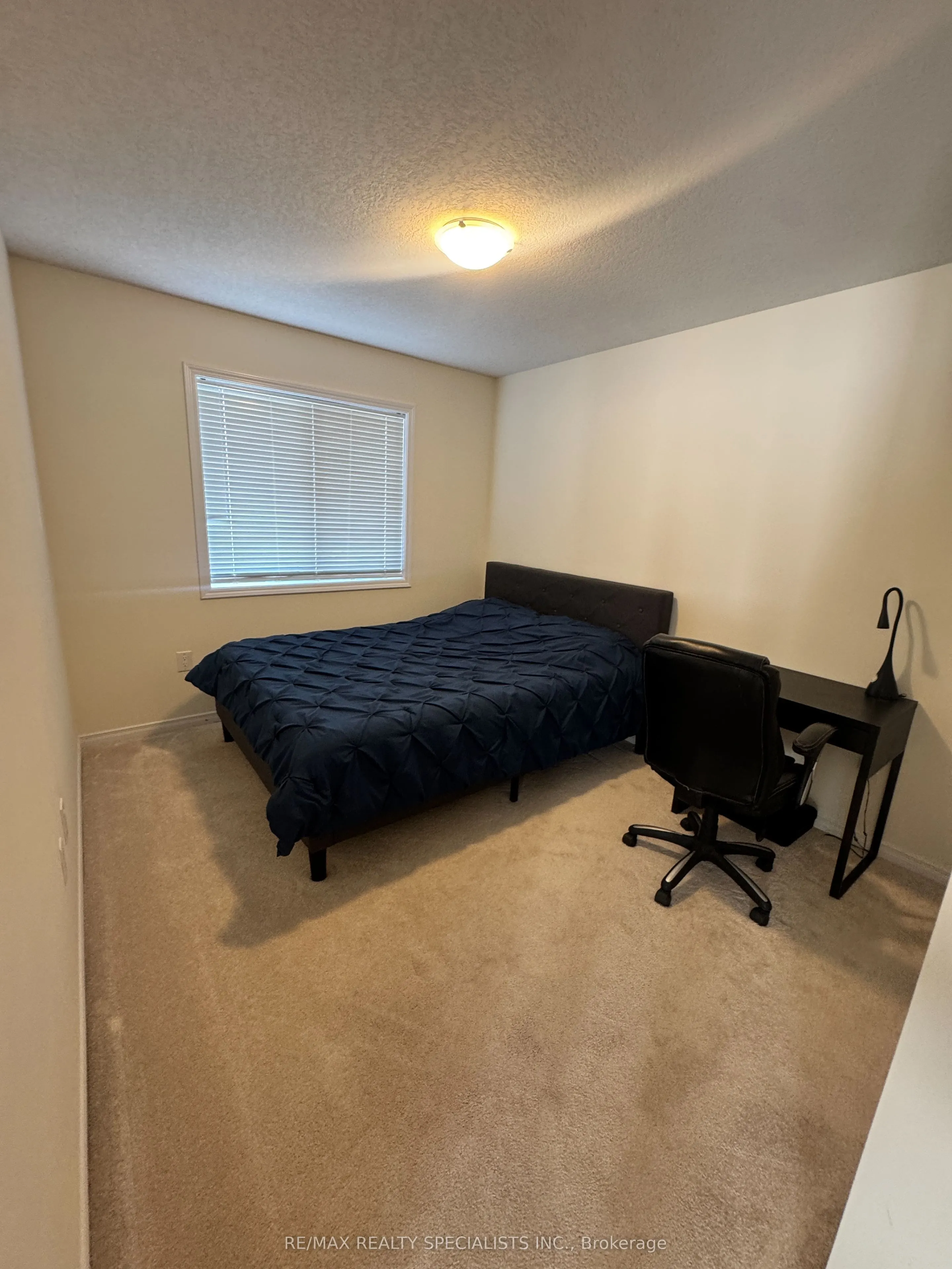 122 Esther Crescent