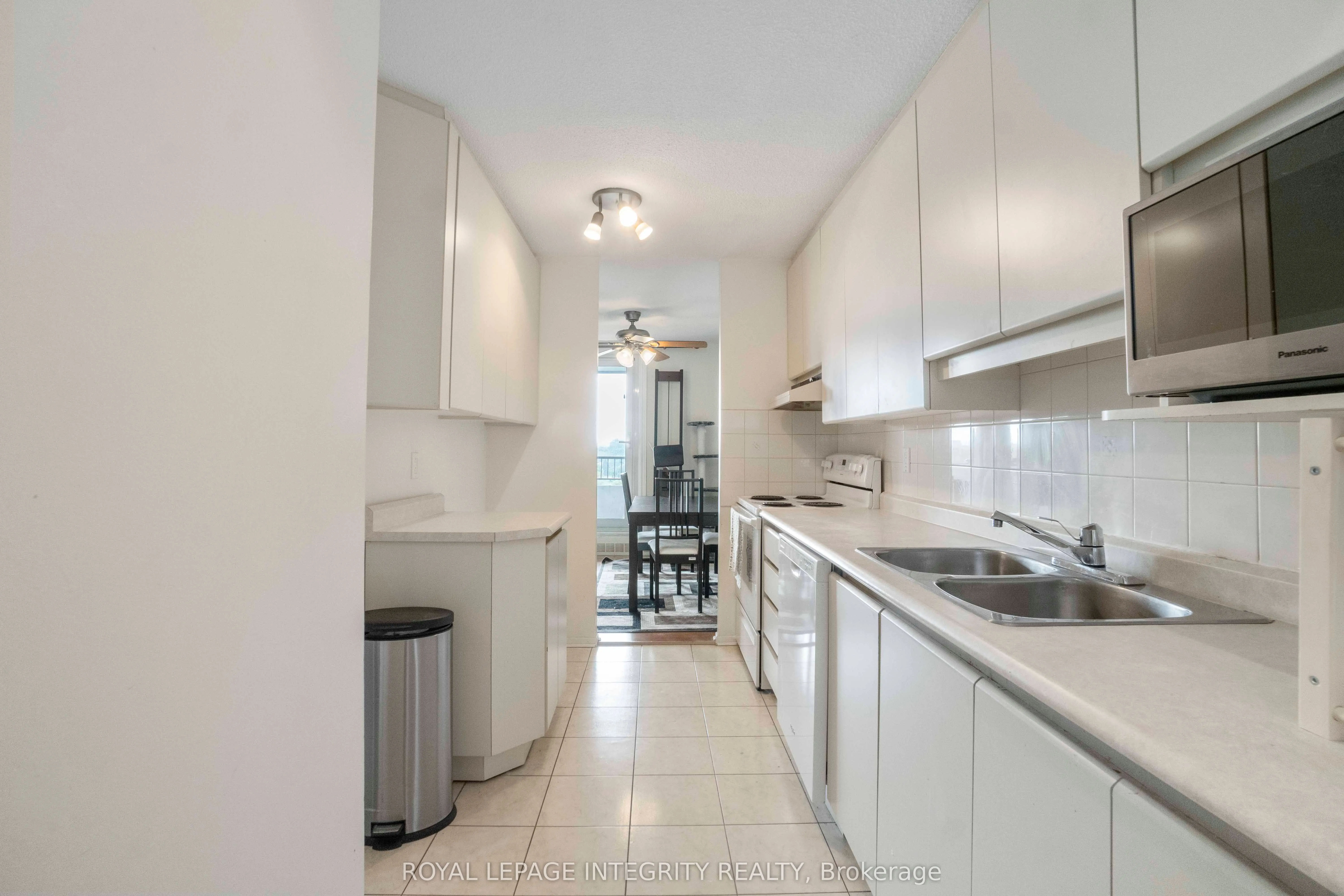 1785 Frobisher Lane, #1003