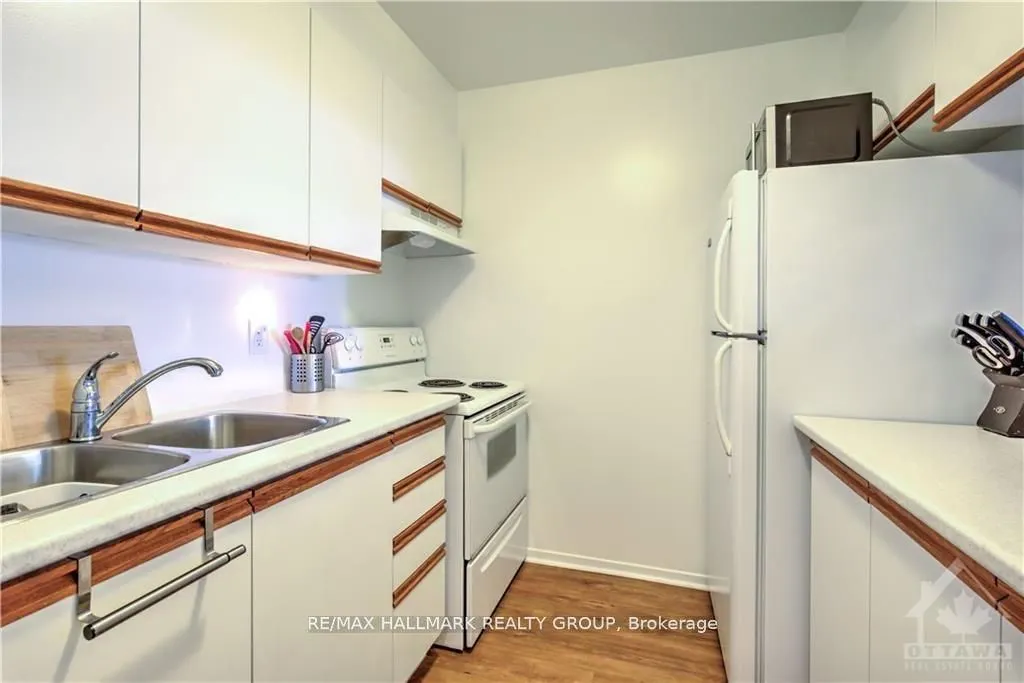 260 Brittany Drive, #107