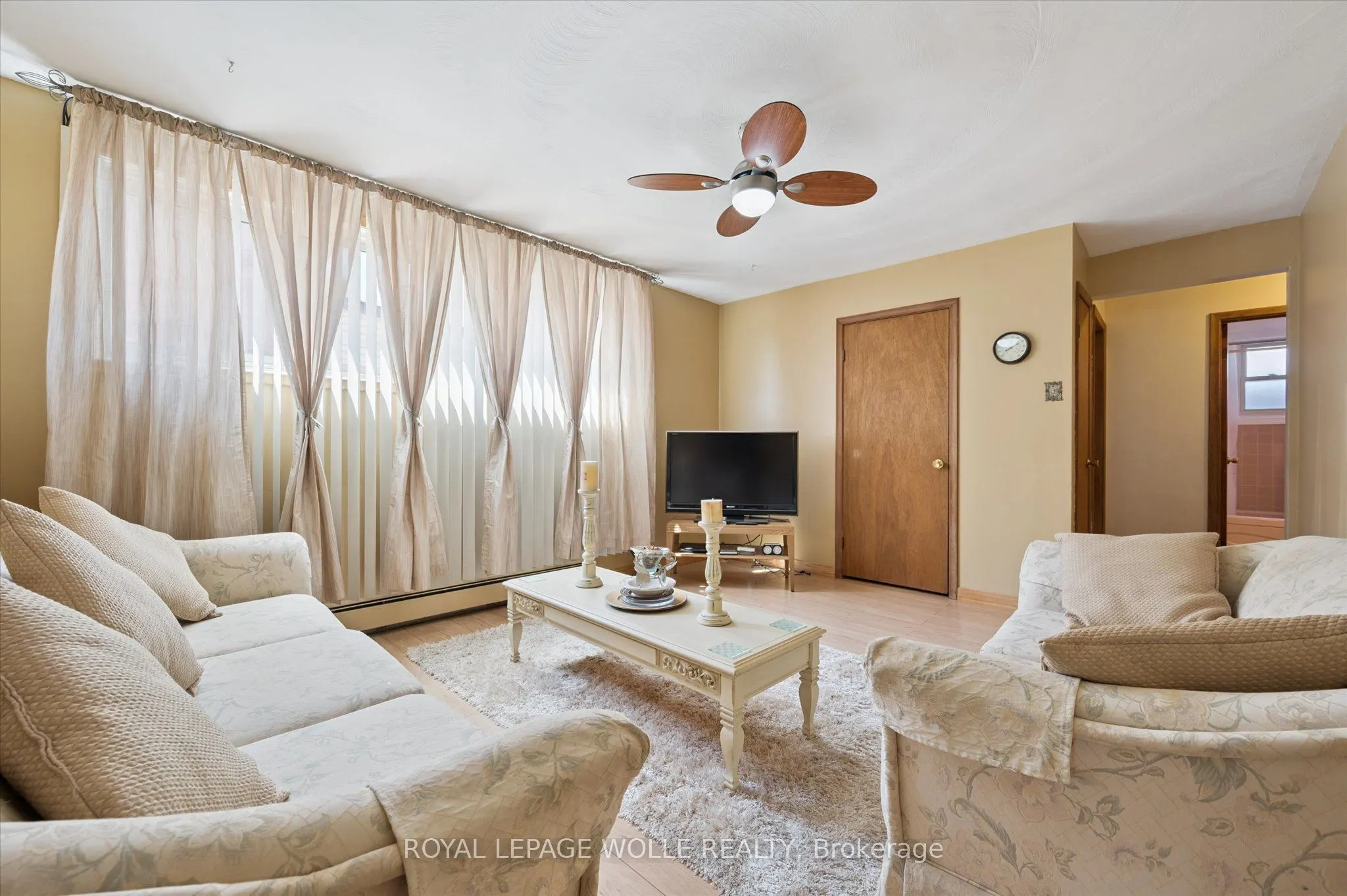 136 Fairway Road N