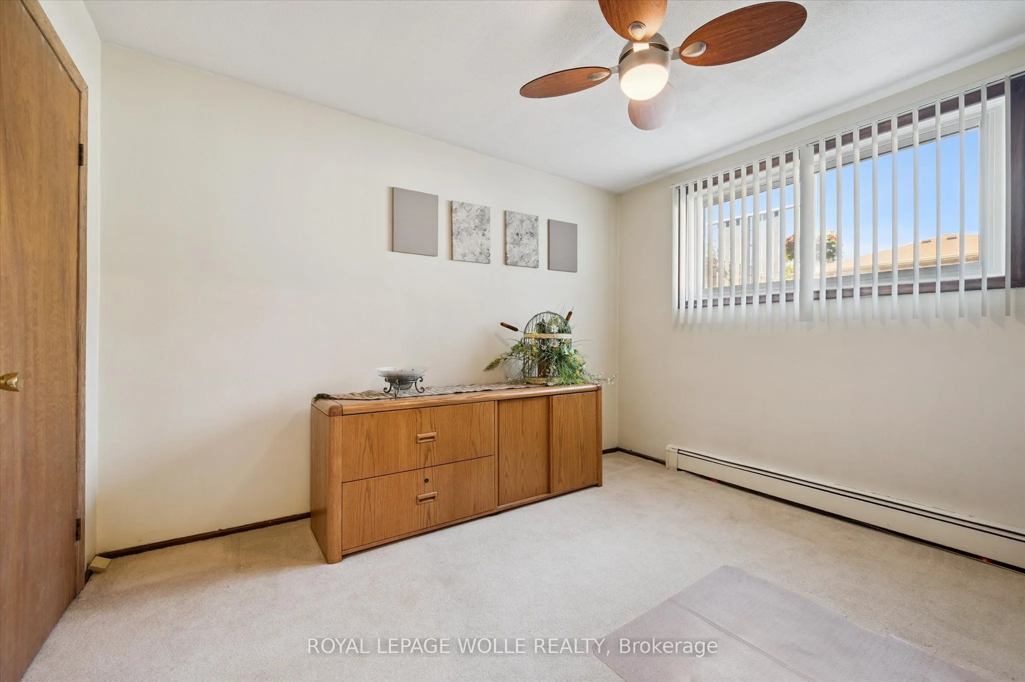 136 Fairway Road N
