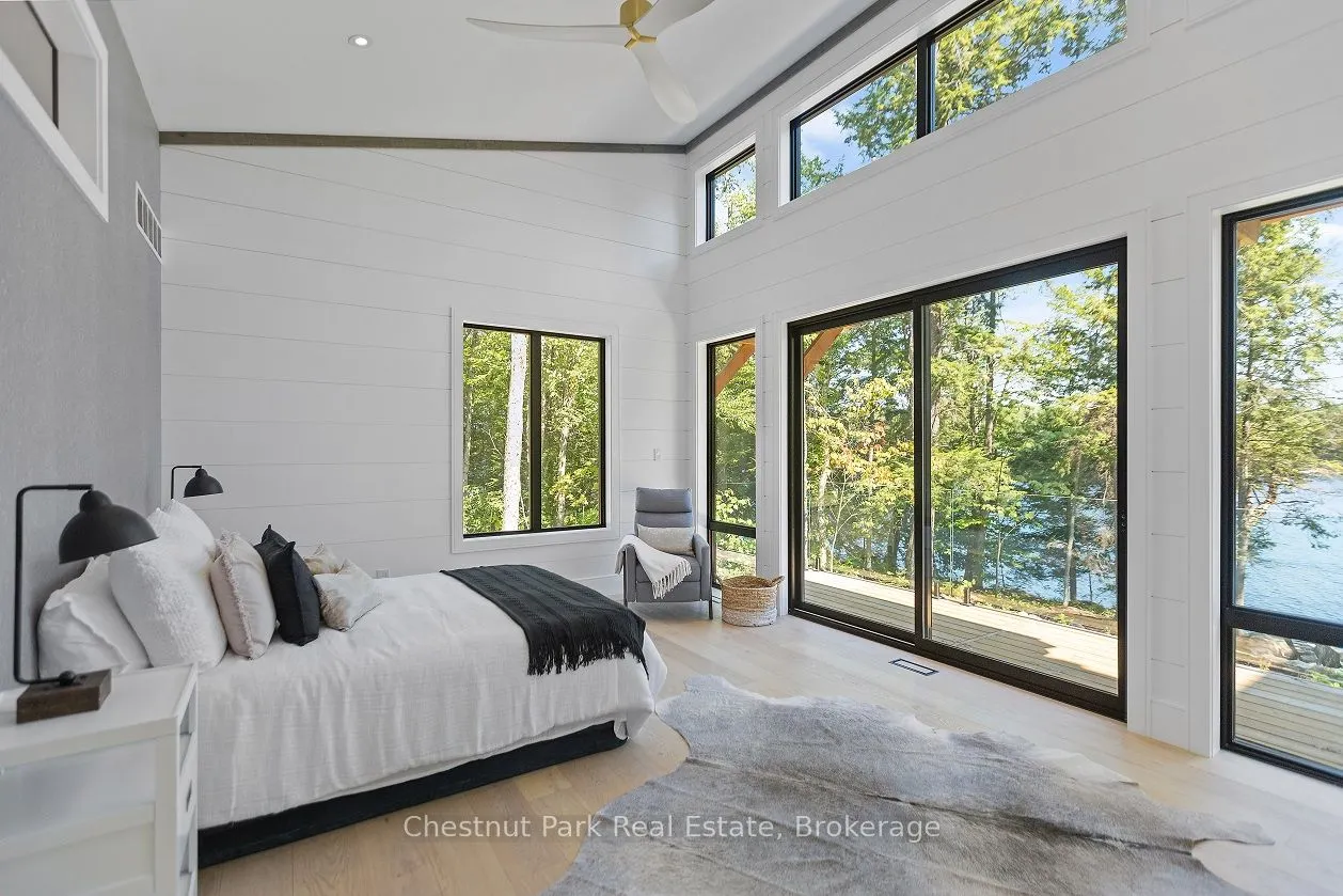 60 Hawkins Point Road