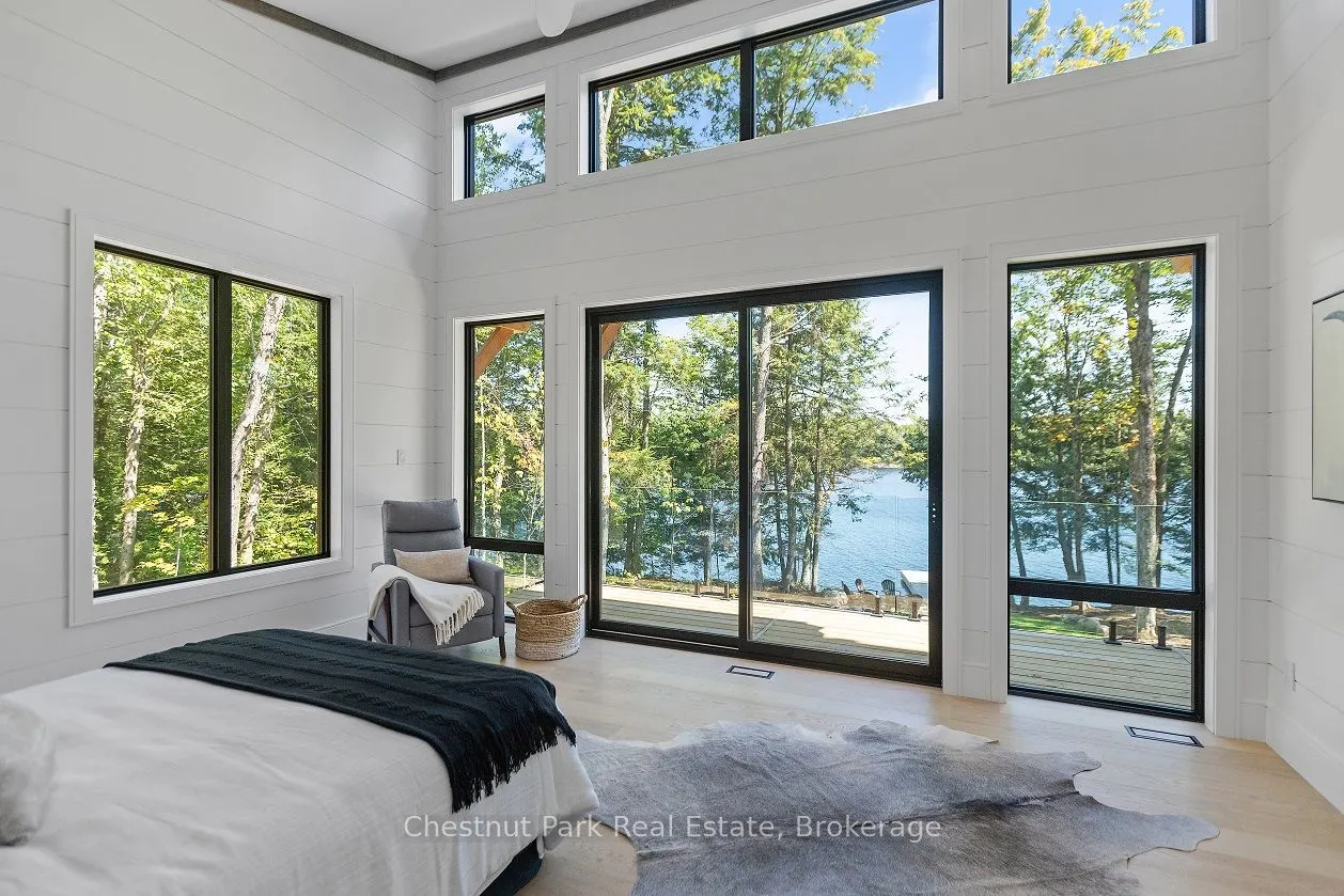60 Hawkins Point Road