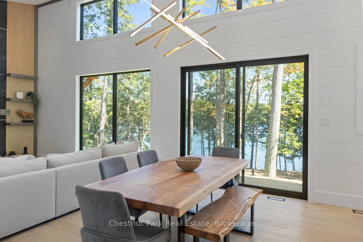 60 Hawkins Point Road