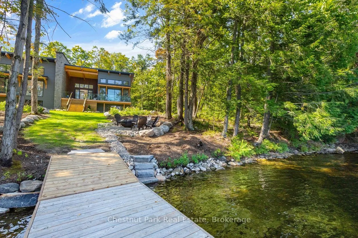 60 Hawkins Point Road