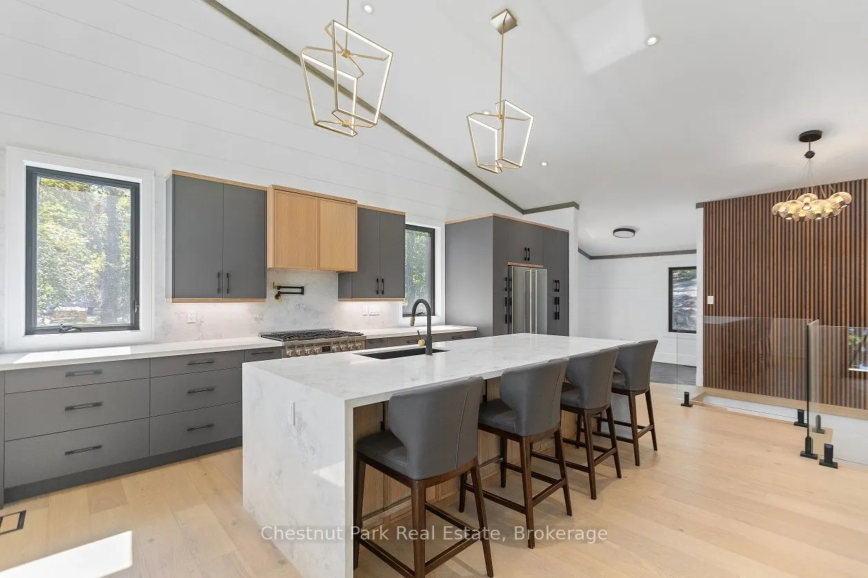 60 Hawkins Point Road