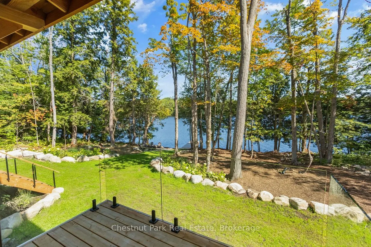 60 Hawkins Point Road