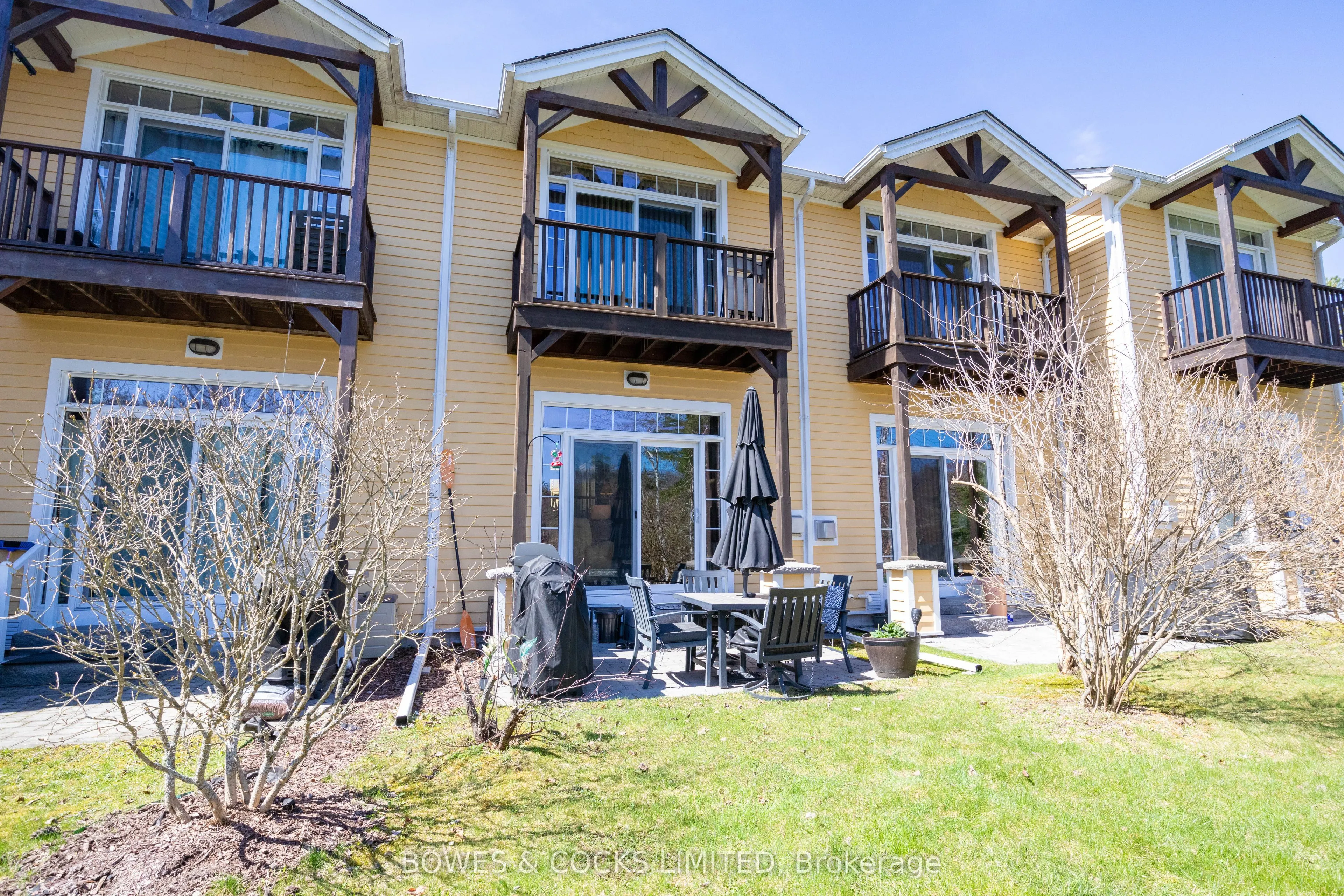 1579 Anstruther Lake Road, #18