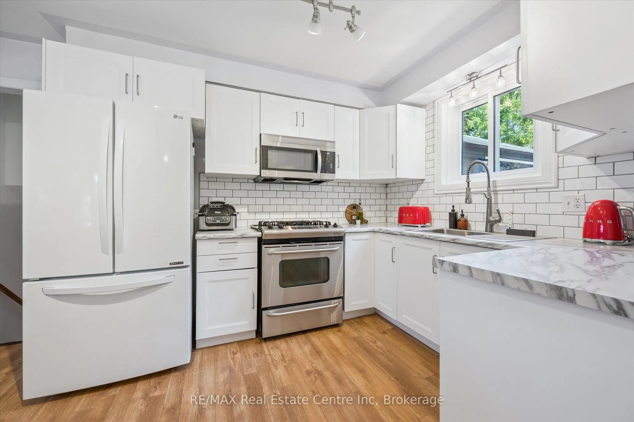 158 Barnicke Drive