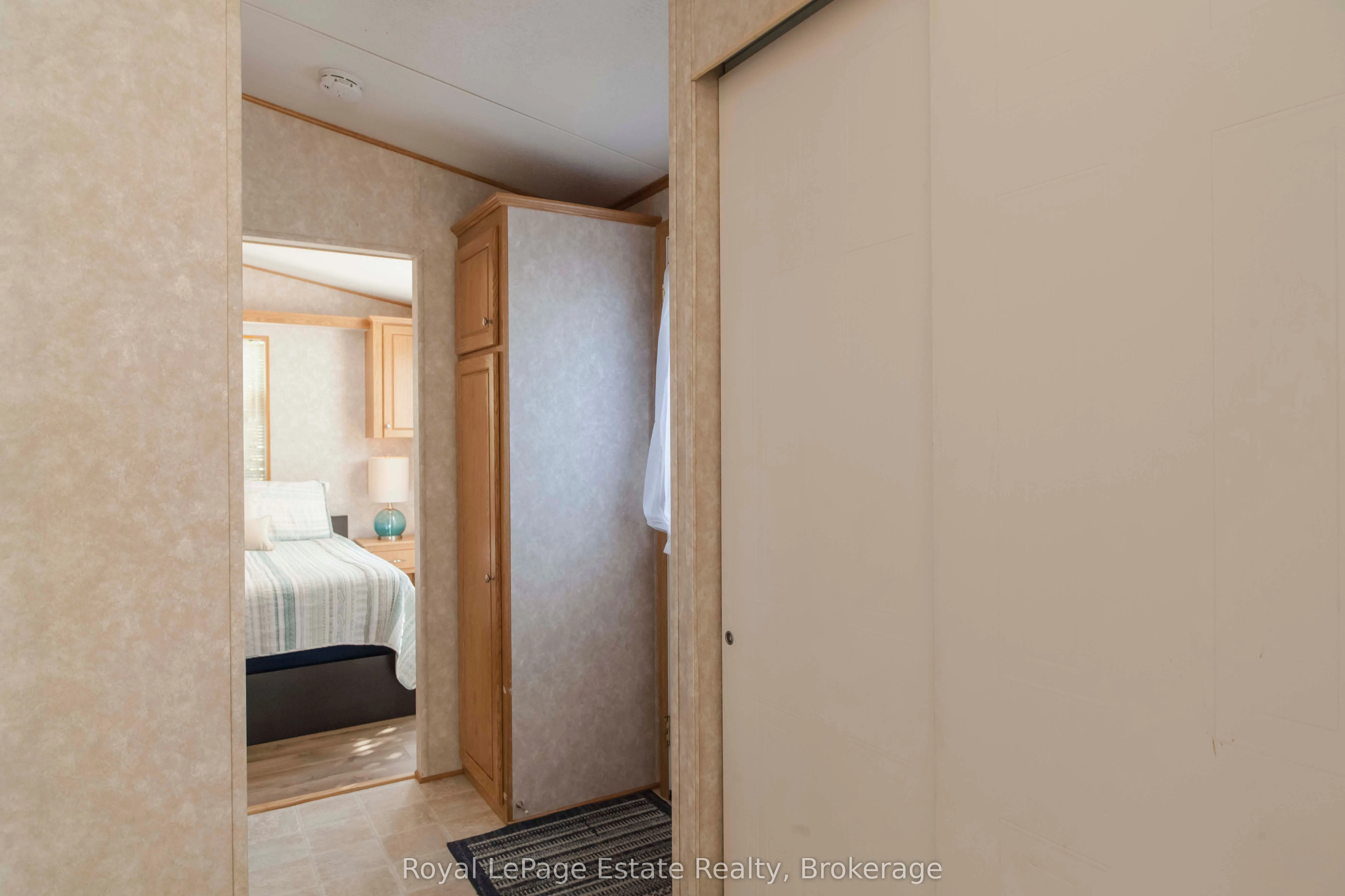 25 7th Avenue S, #22