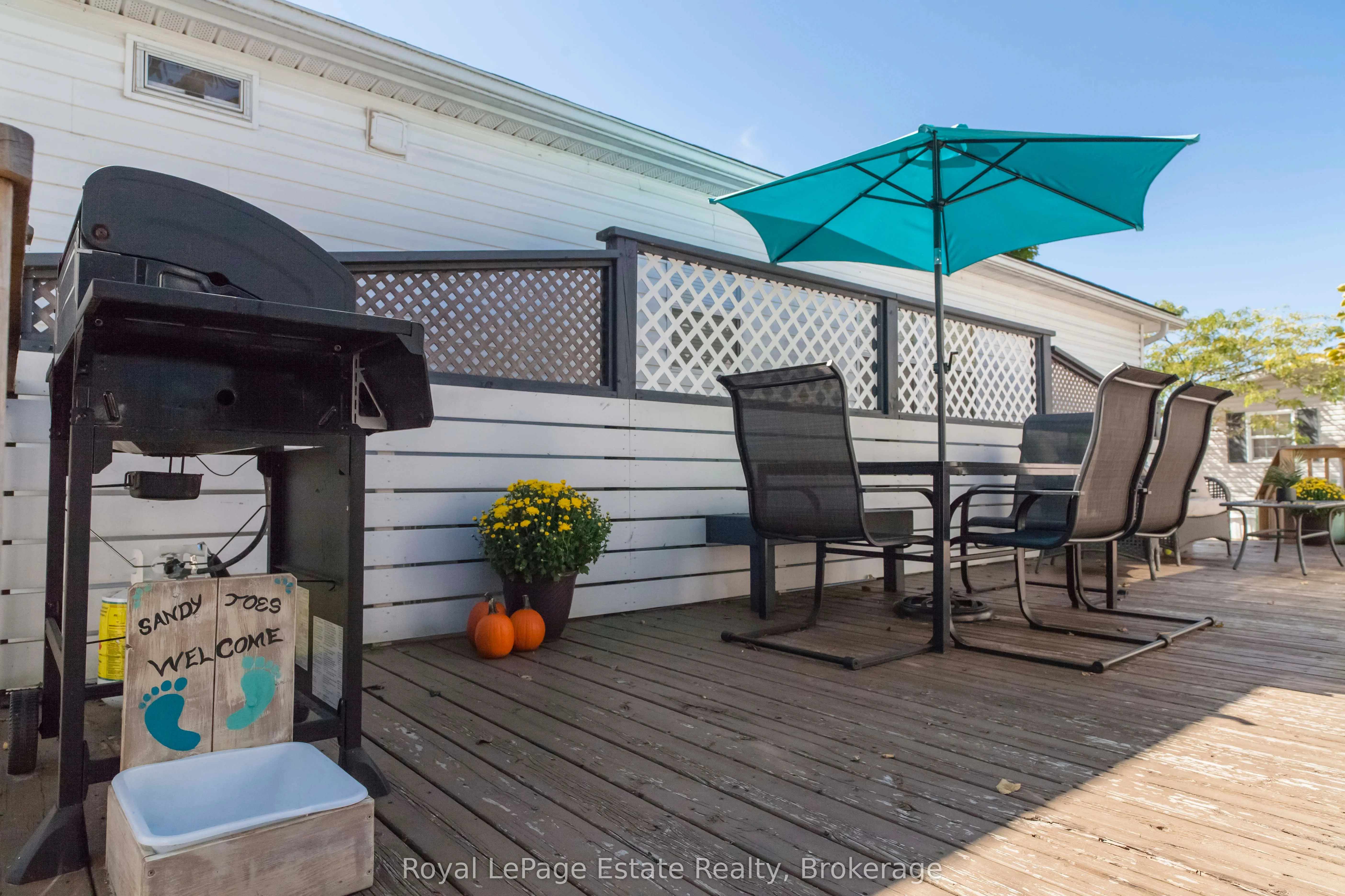 25 7th Avenue S, #22