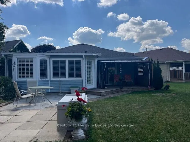 65 Edwin Crescent
