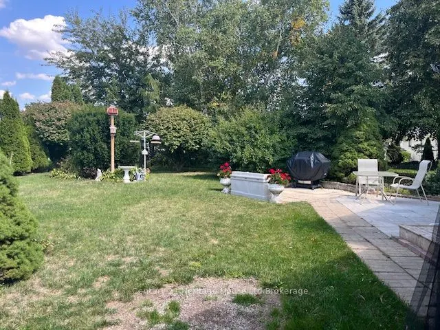 65 Edwin Crescent