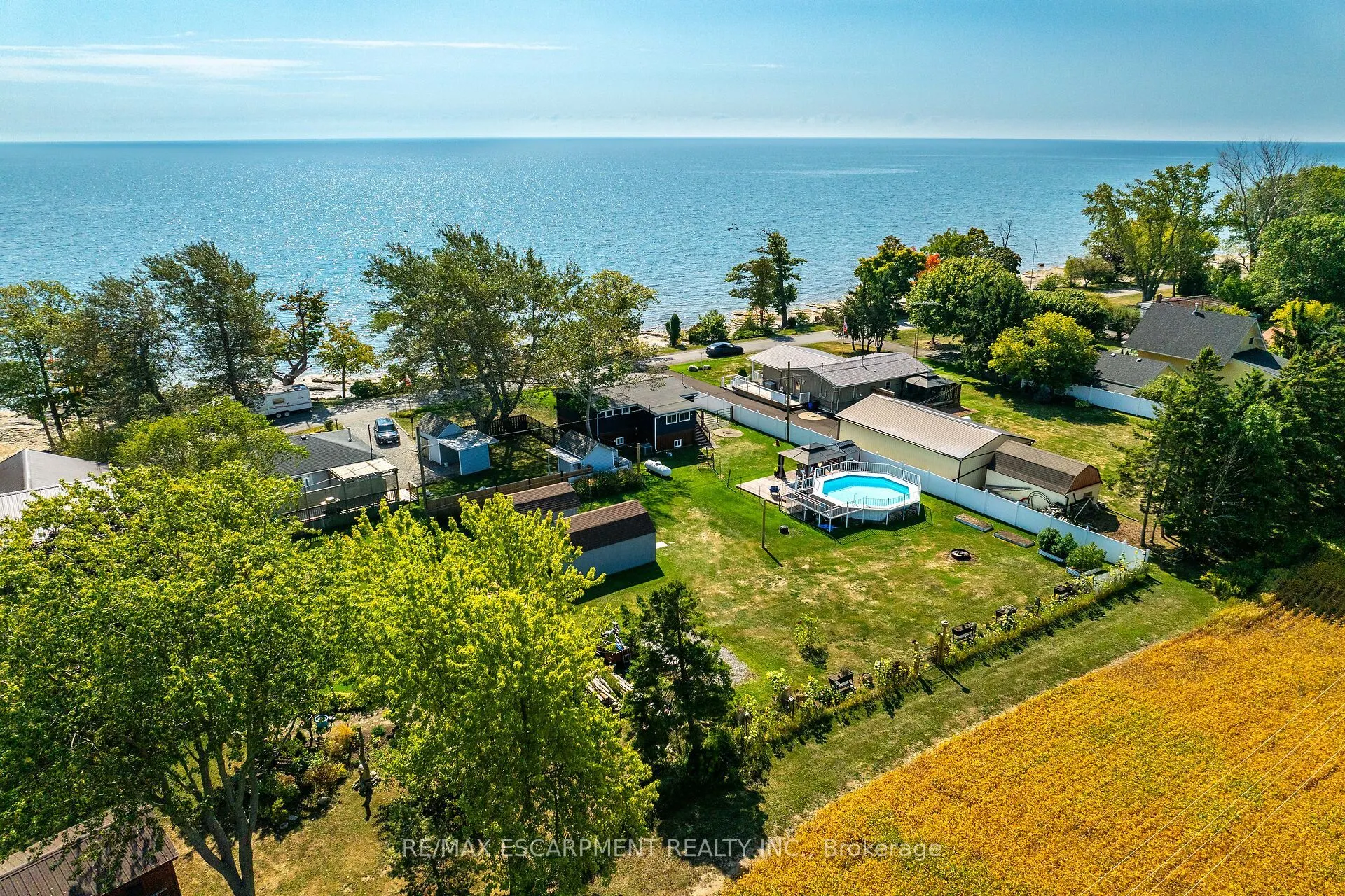 1645 Lakeshore Road