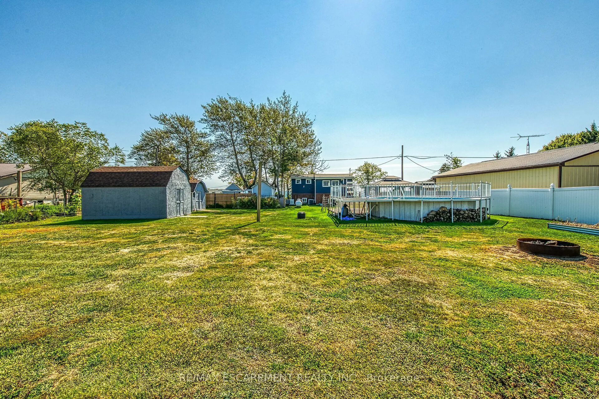 1645 Lakeshore Road