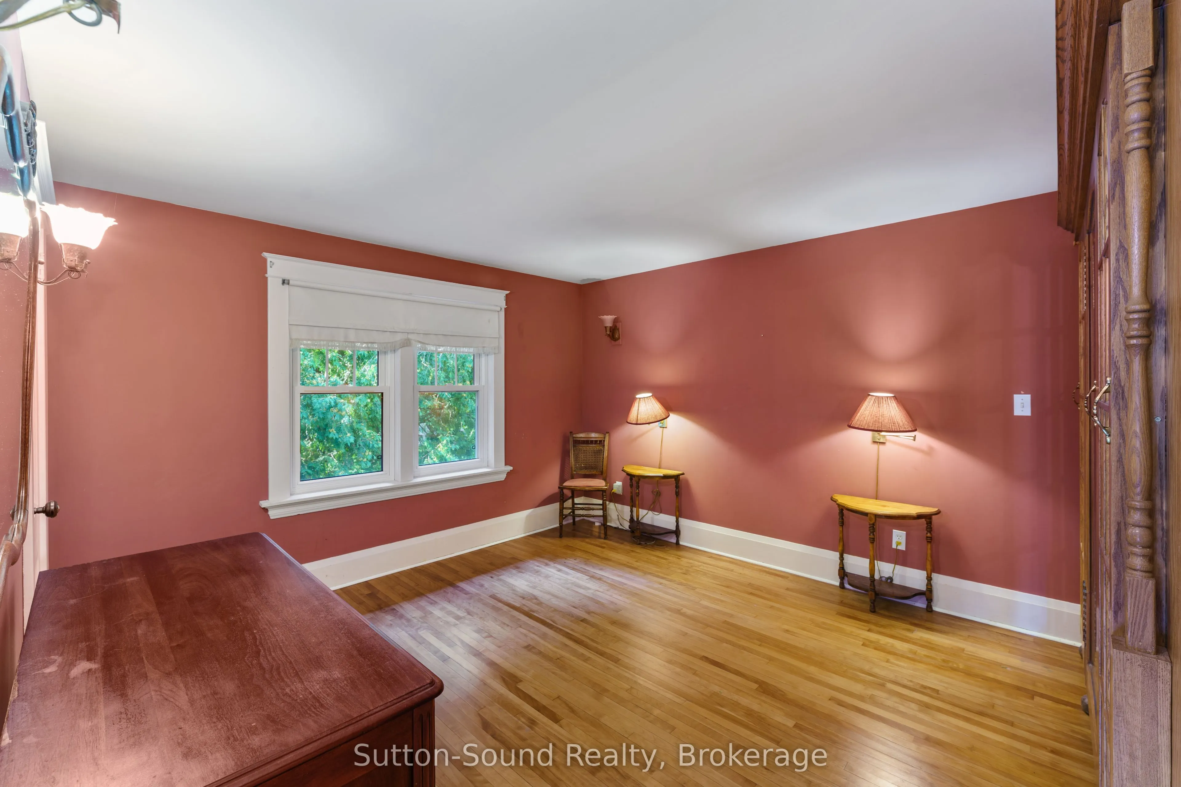 235 7th Street W