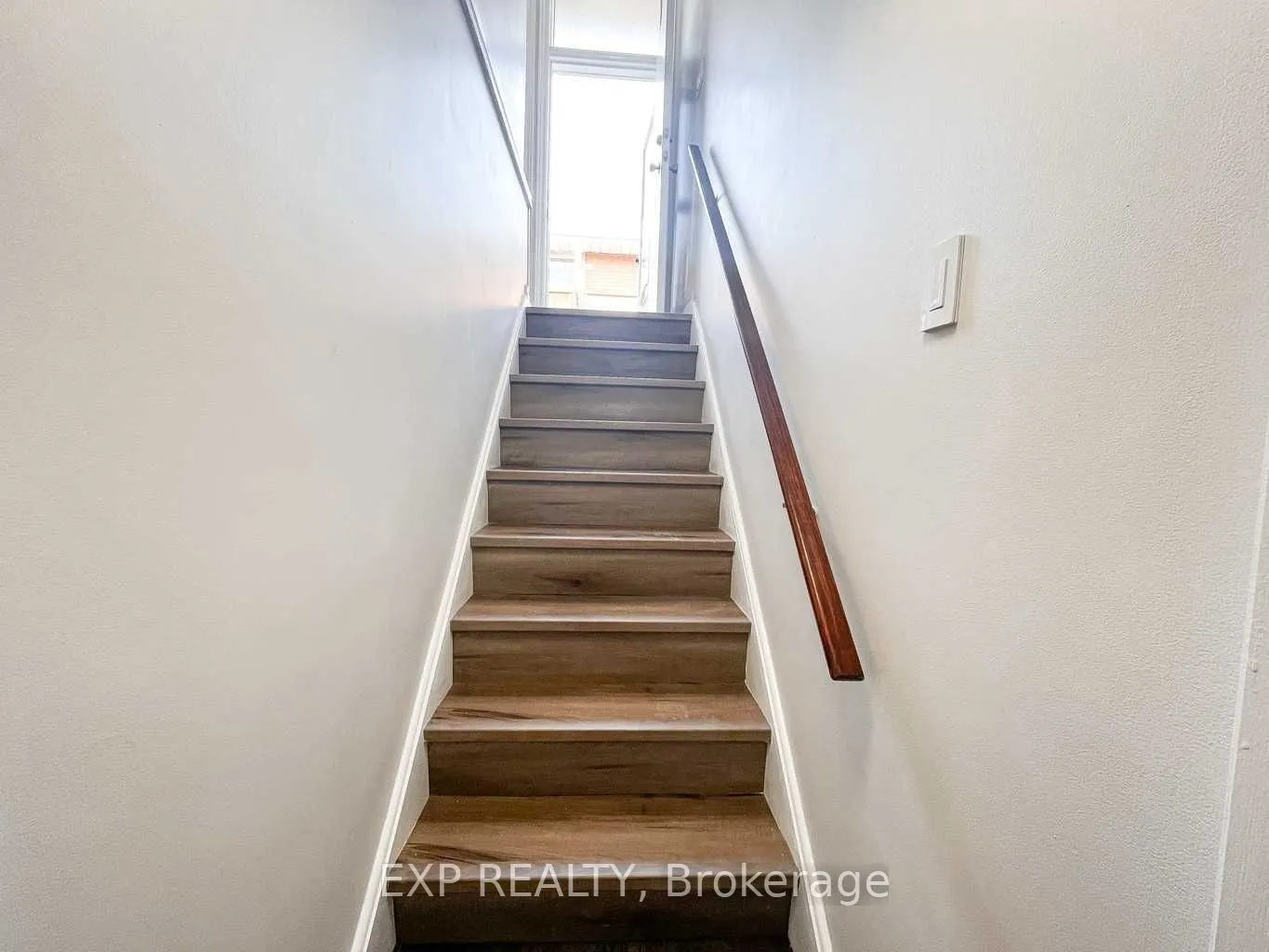 15 Calvert Avenue