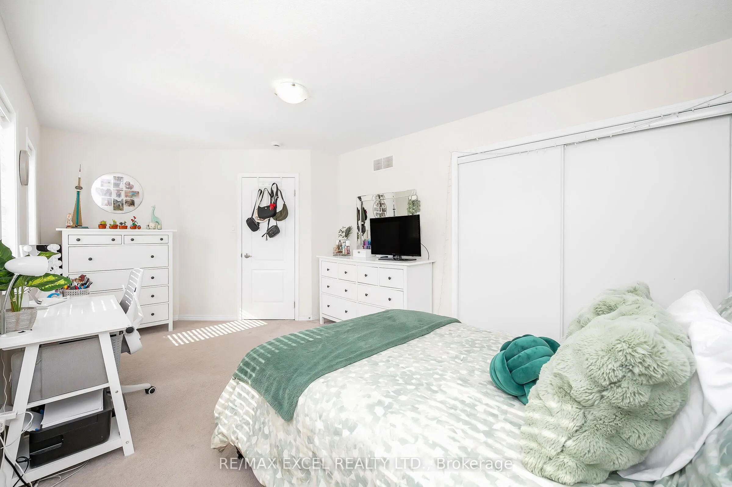 29 Sinden Road