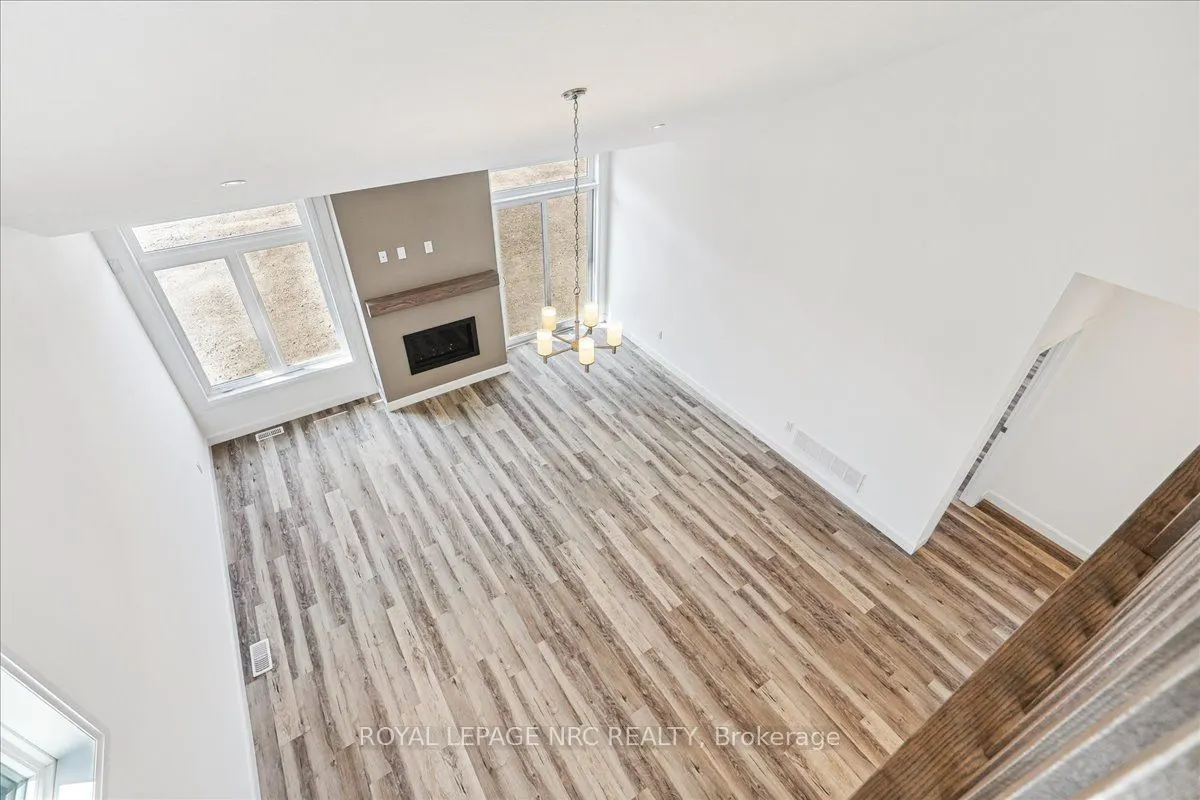 63 Beachwalk Crescent
