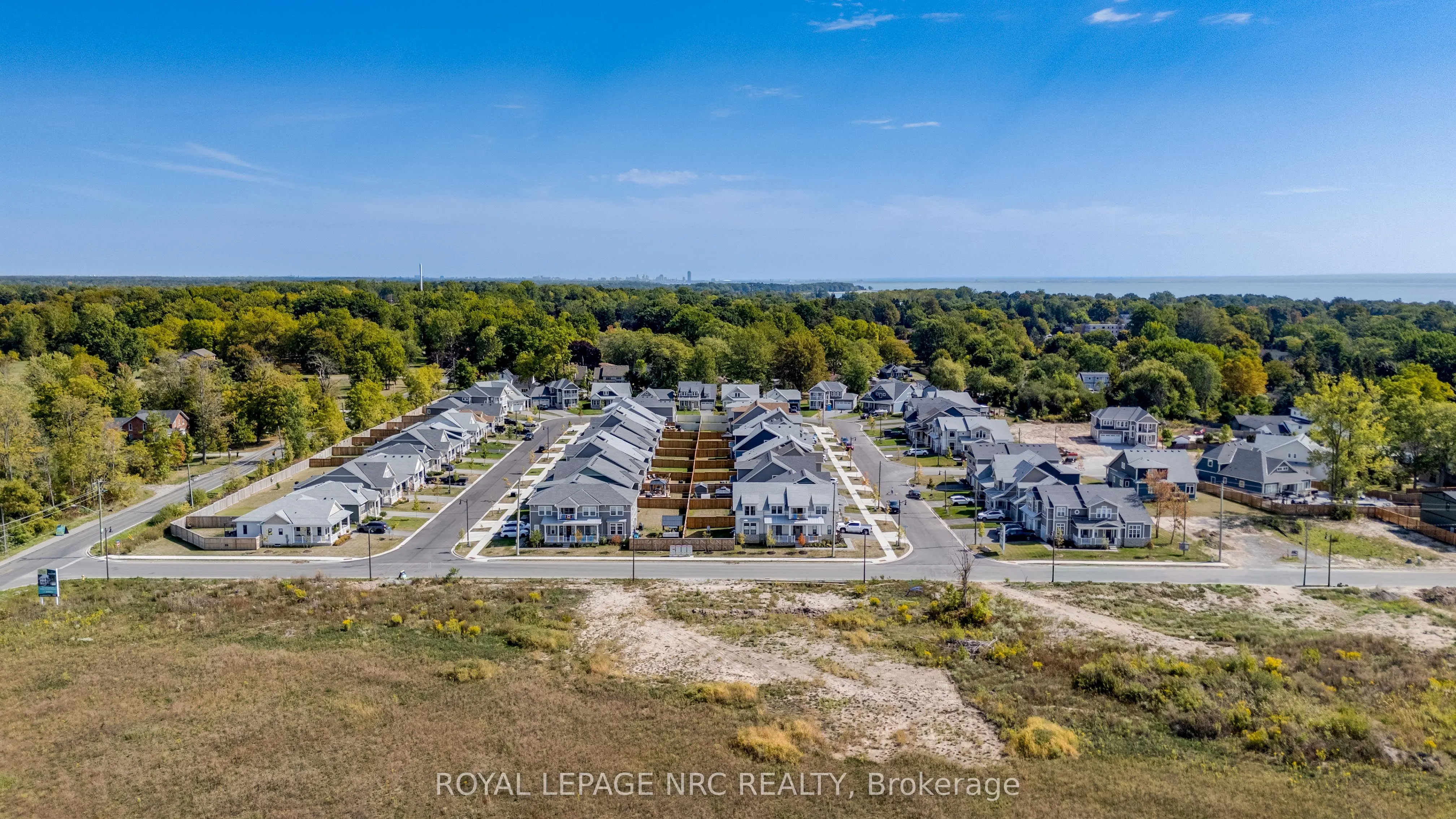 63 Beachwalk Crescent