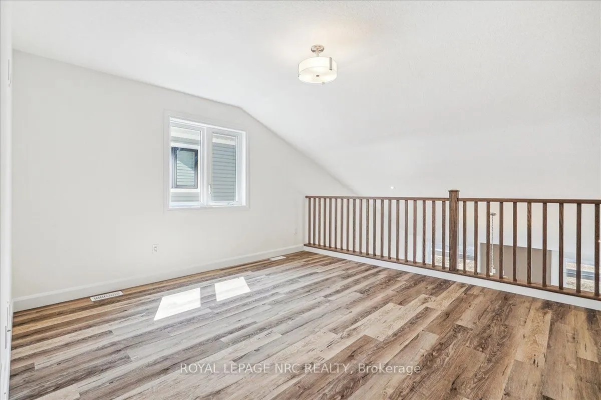 63 Beachwalk Crescent
