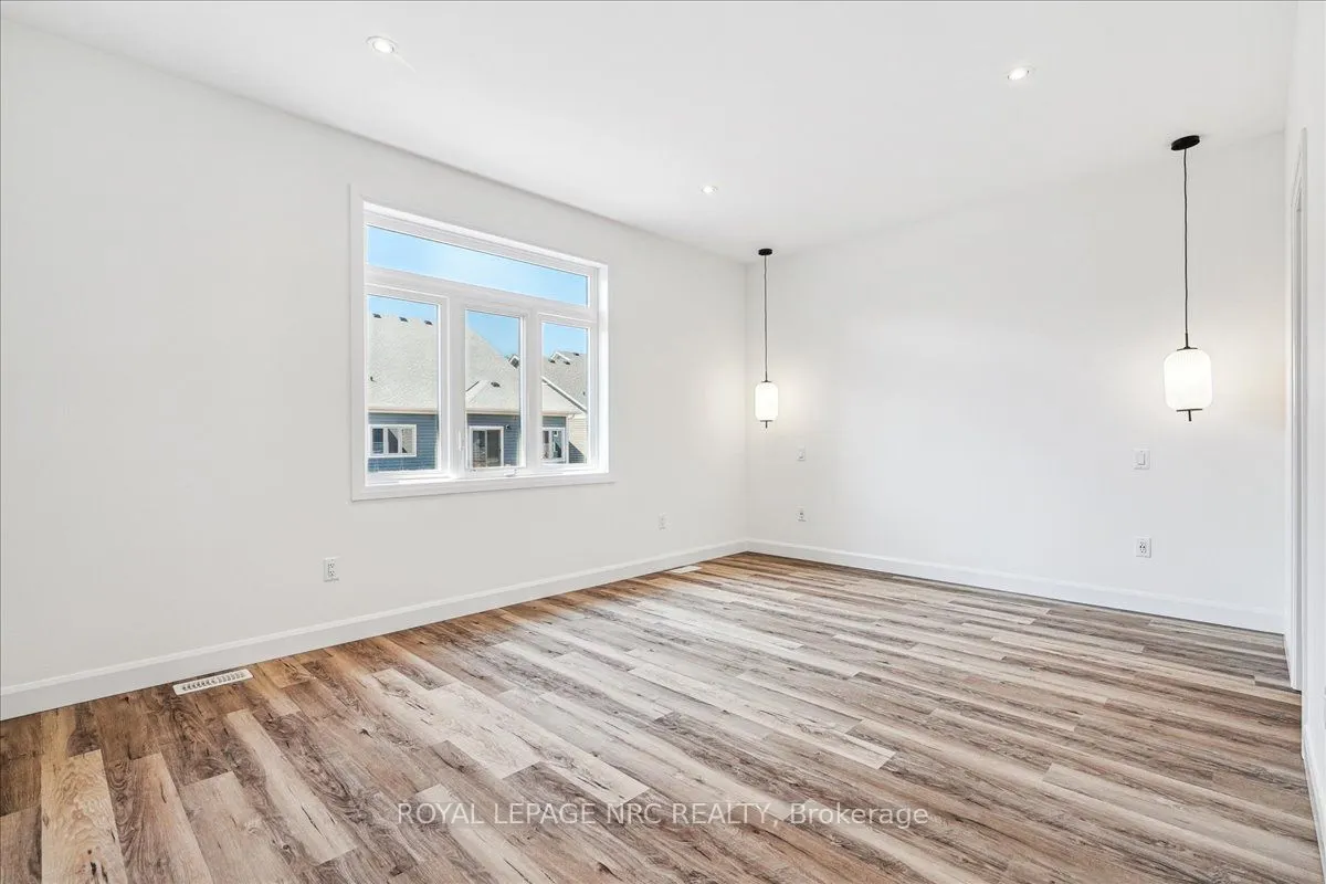 63 Beachwalk Crescent