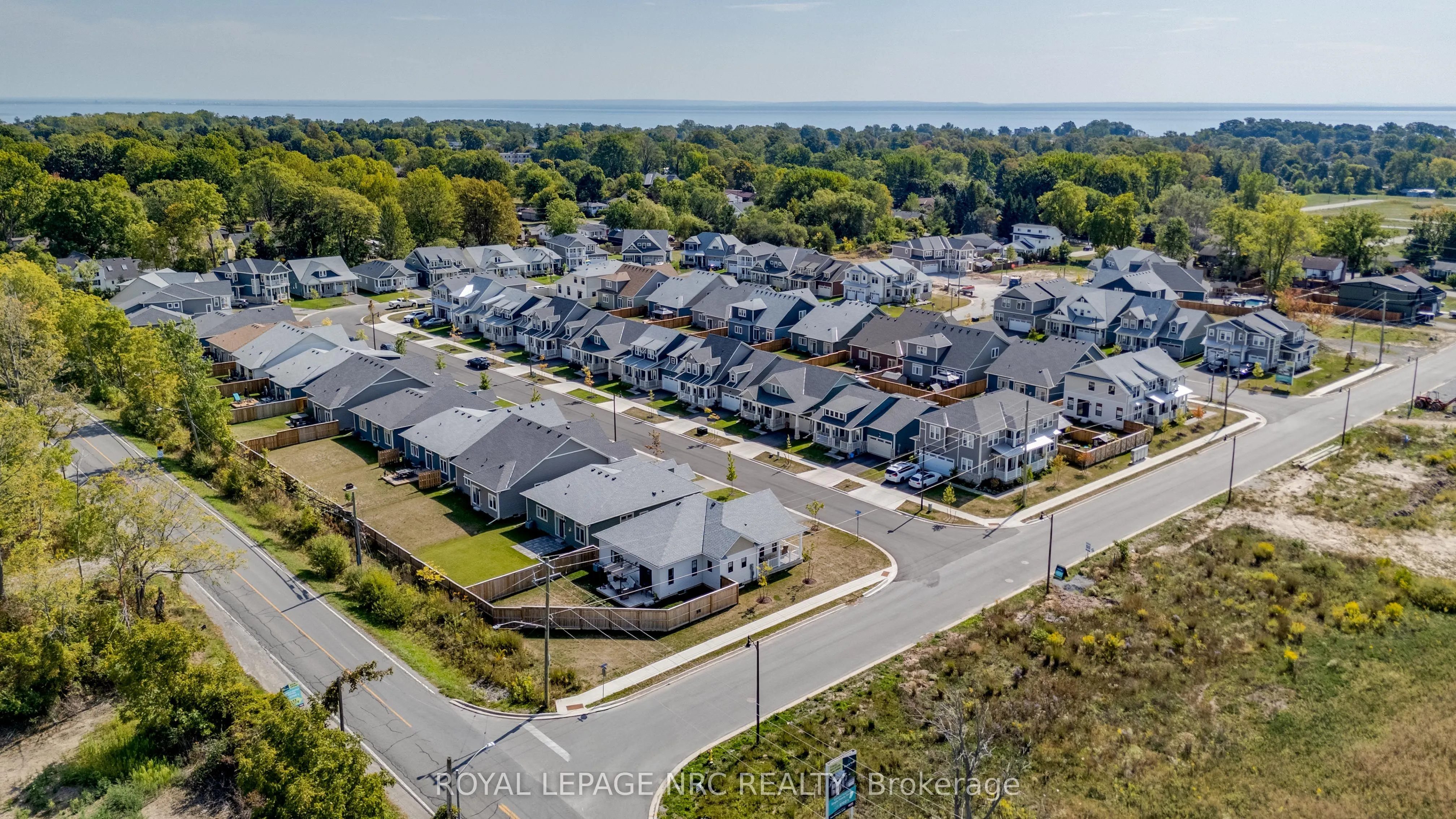63 Beachwalk Crescent