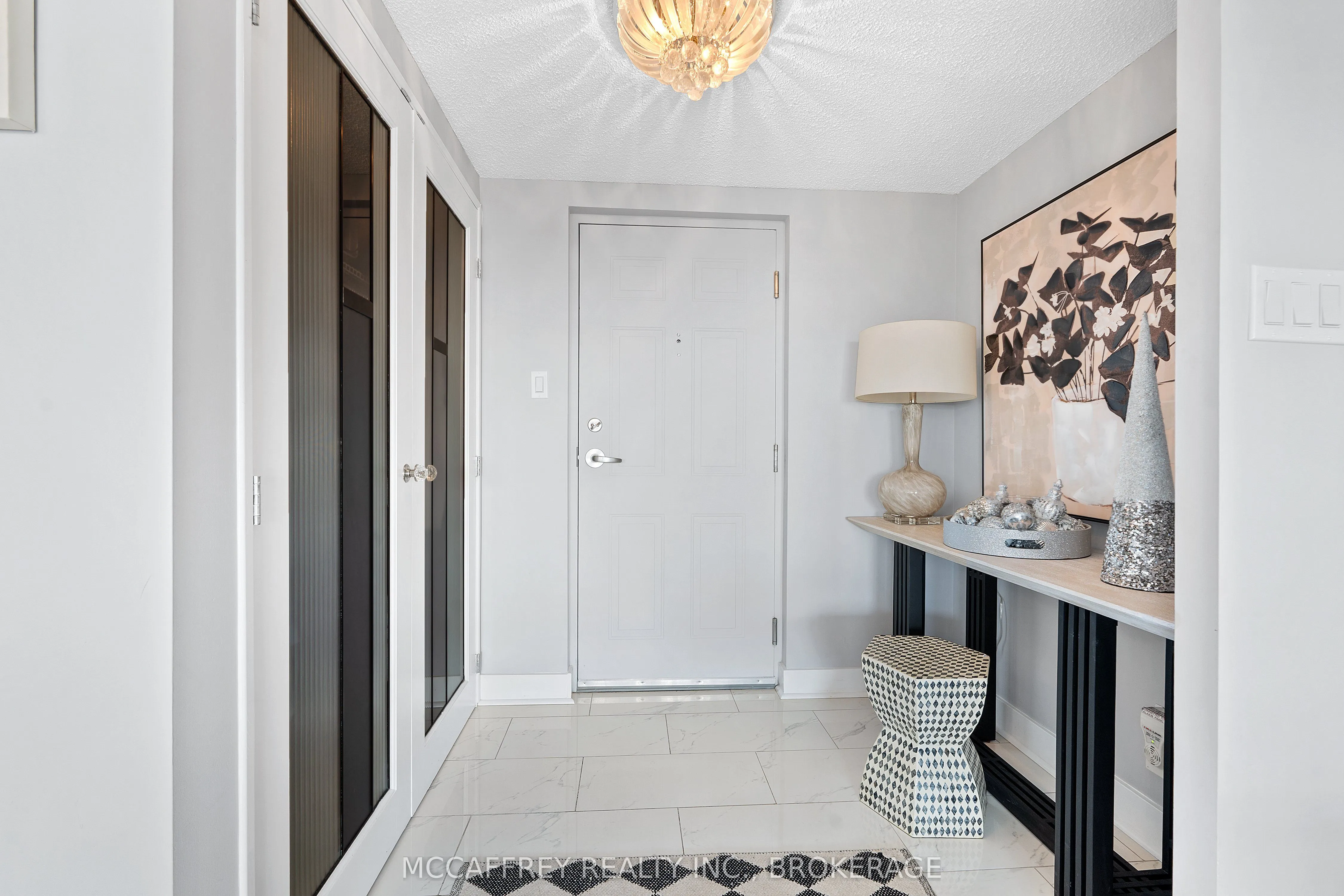 257 Bath Road, #1105