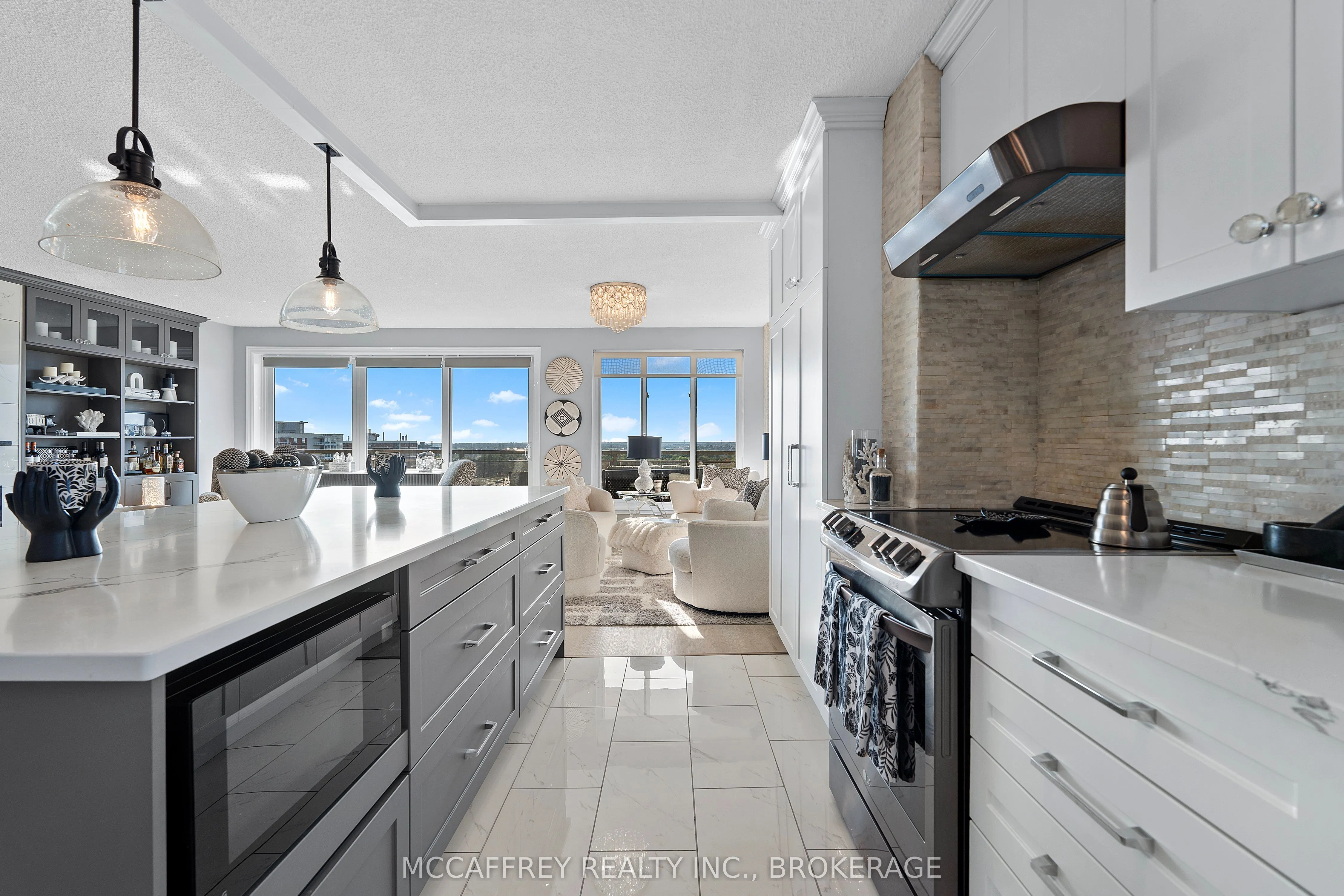 257 Bath Road, #1105