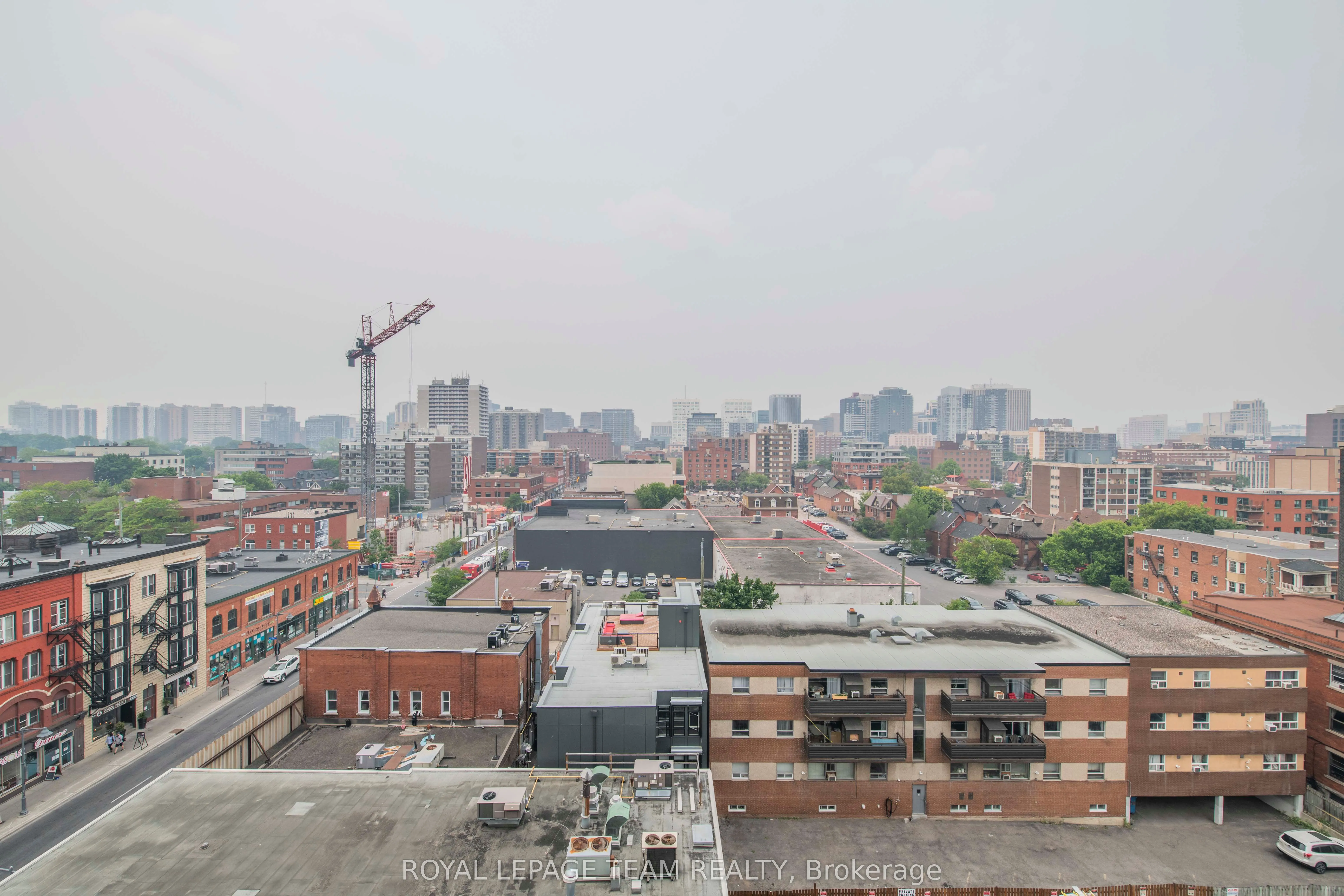 354 Gladstone Avenue, #813