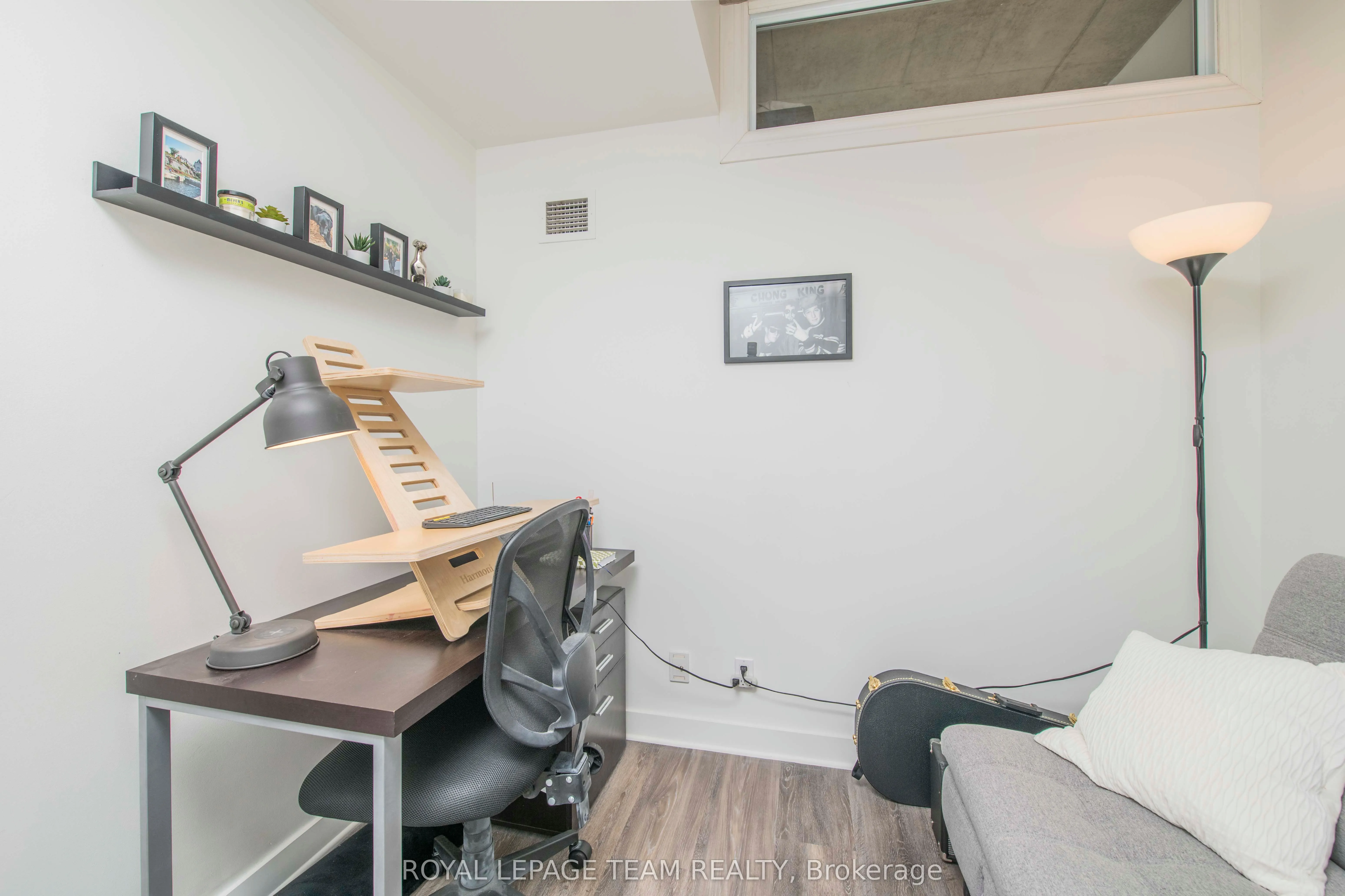 354 Gladstone Avenue, #813
