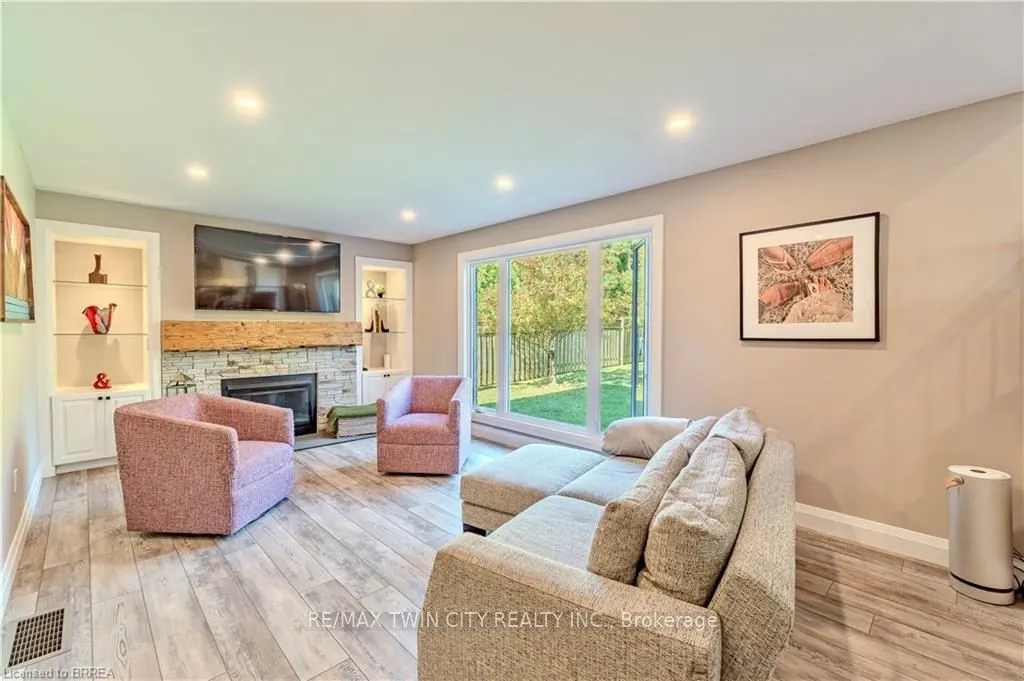 4 Macbride Court