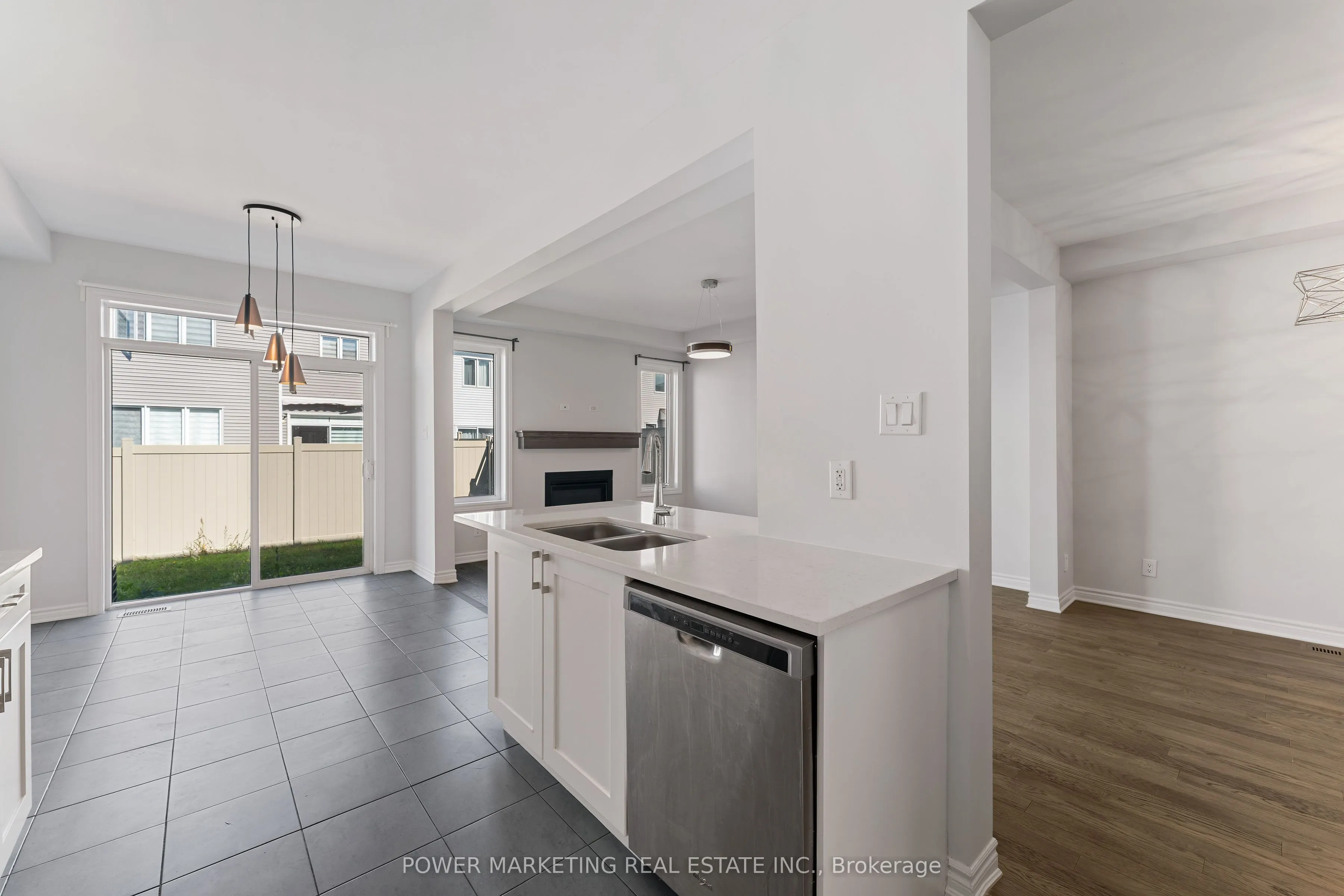 527 Catleaf Row