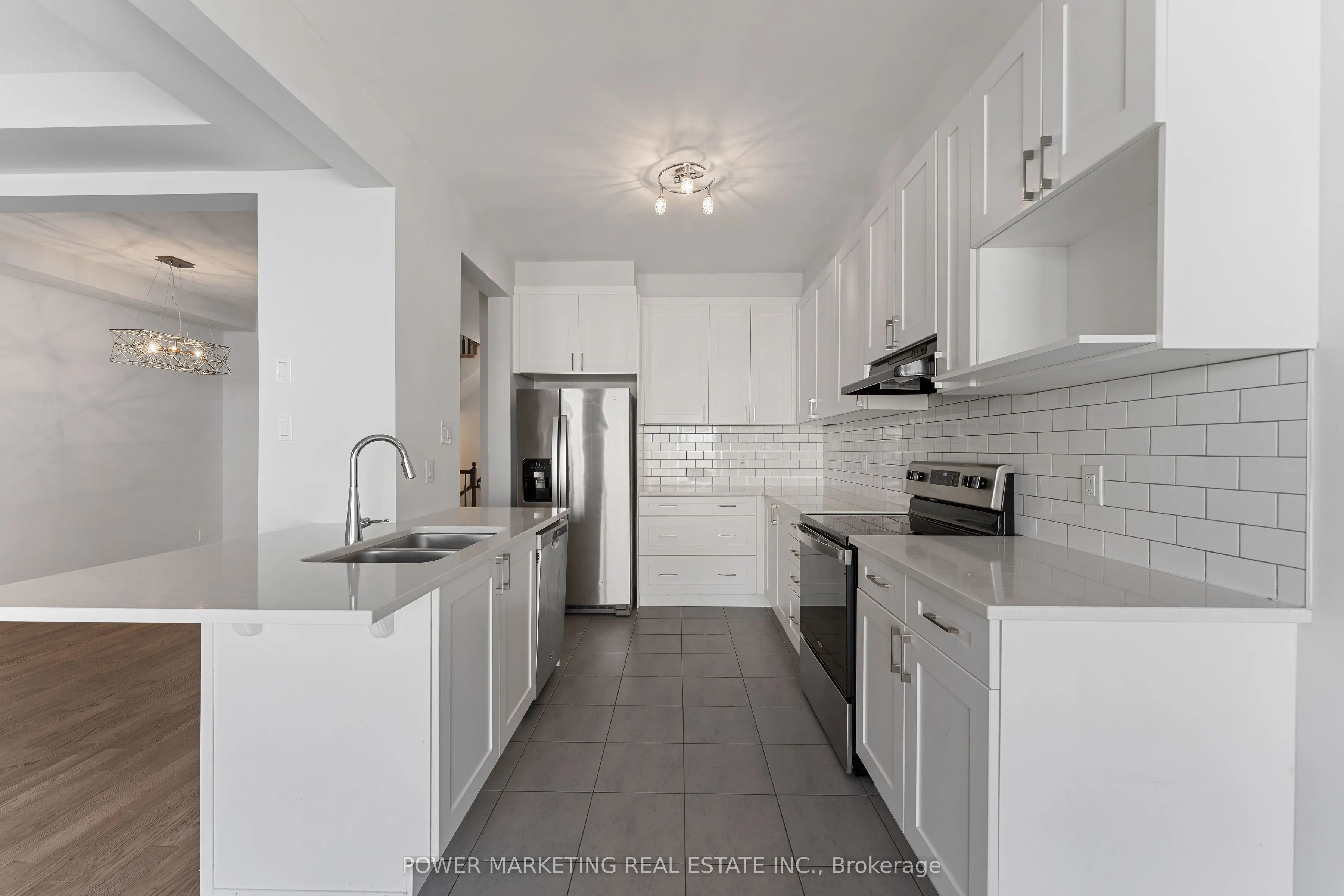 527 Catleaf Row