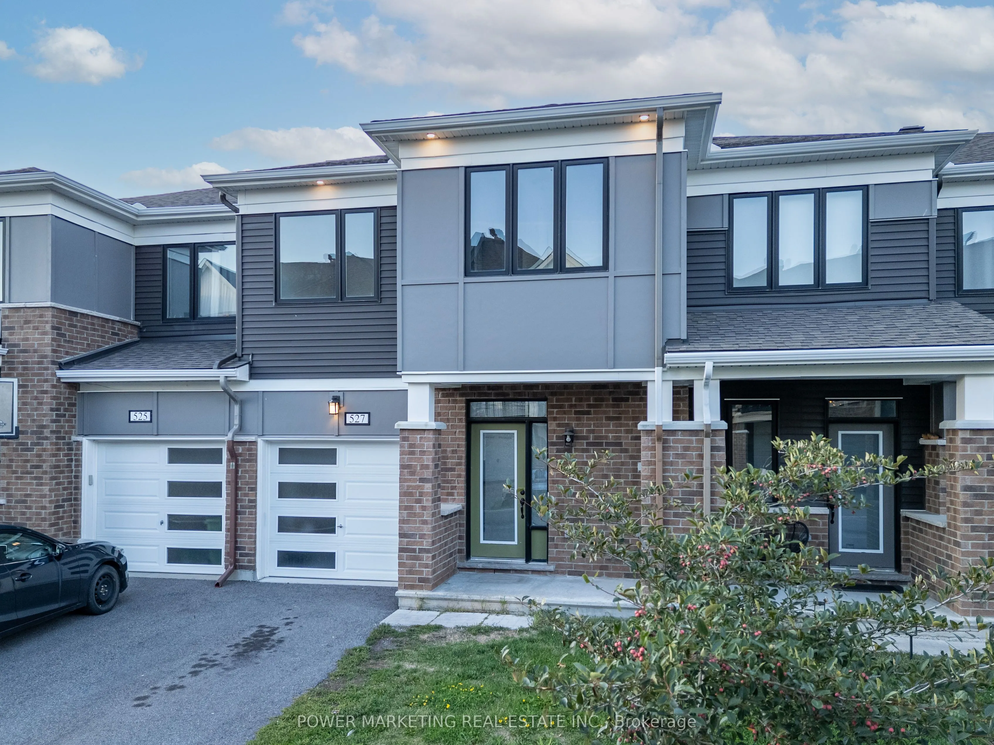 527 Catleaf Row
