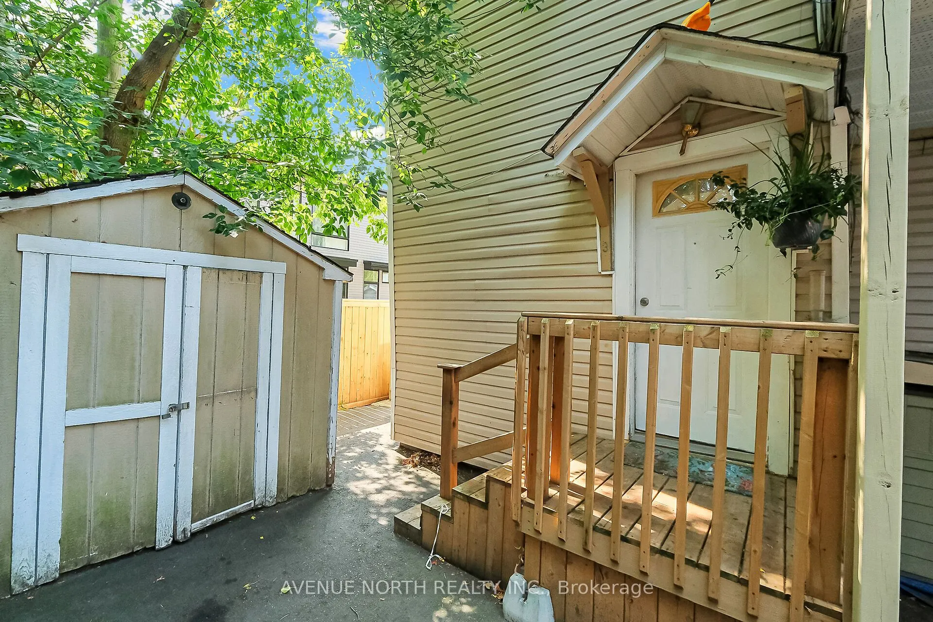 210 Dagmar Avenue