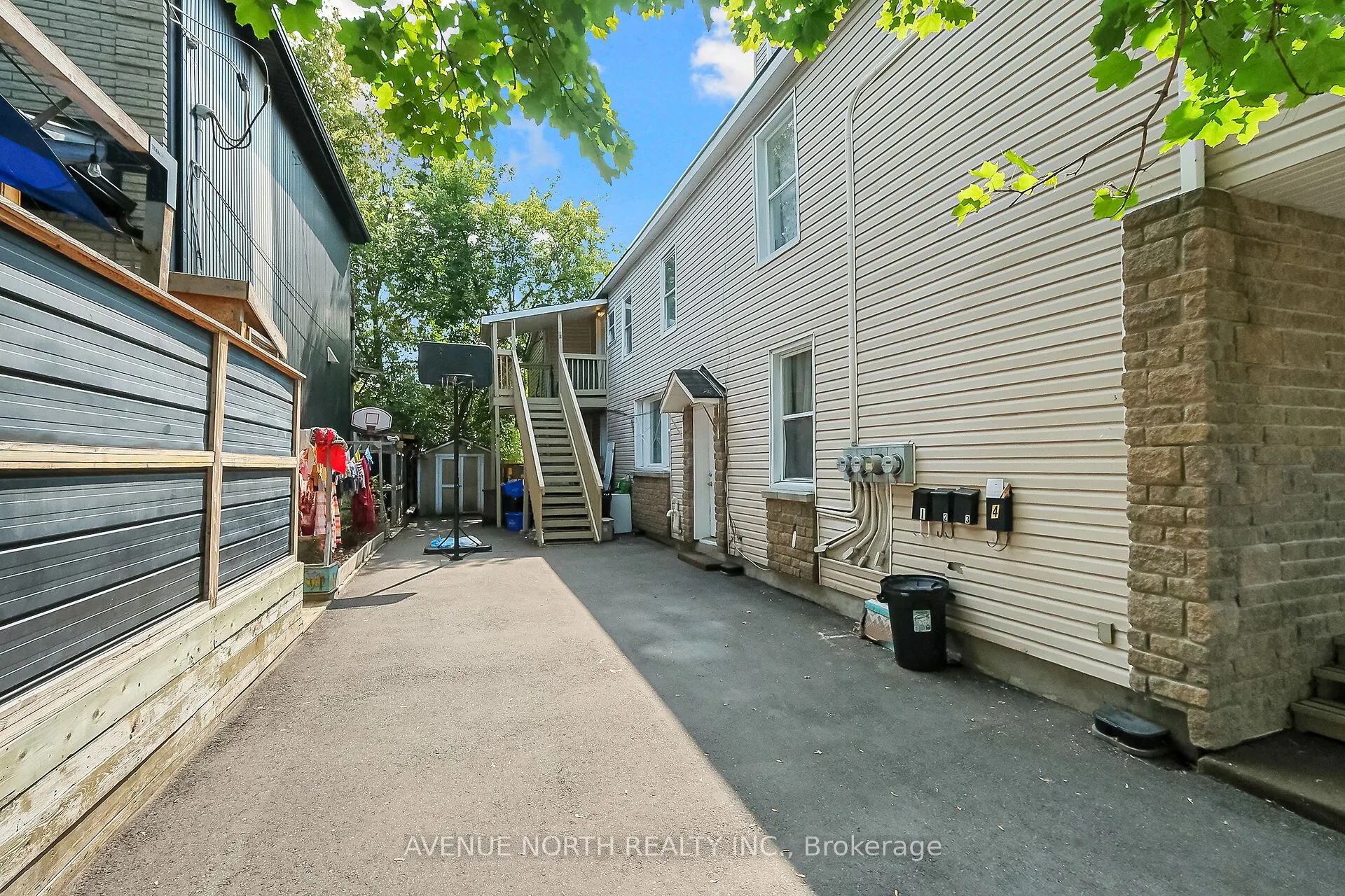 210 Dagmar Avenue
